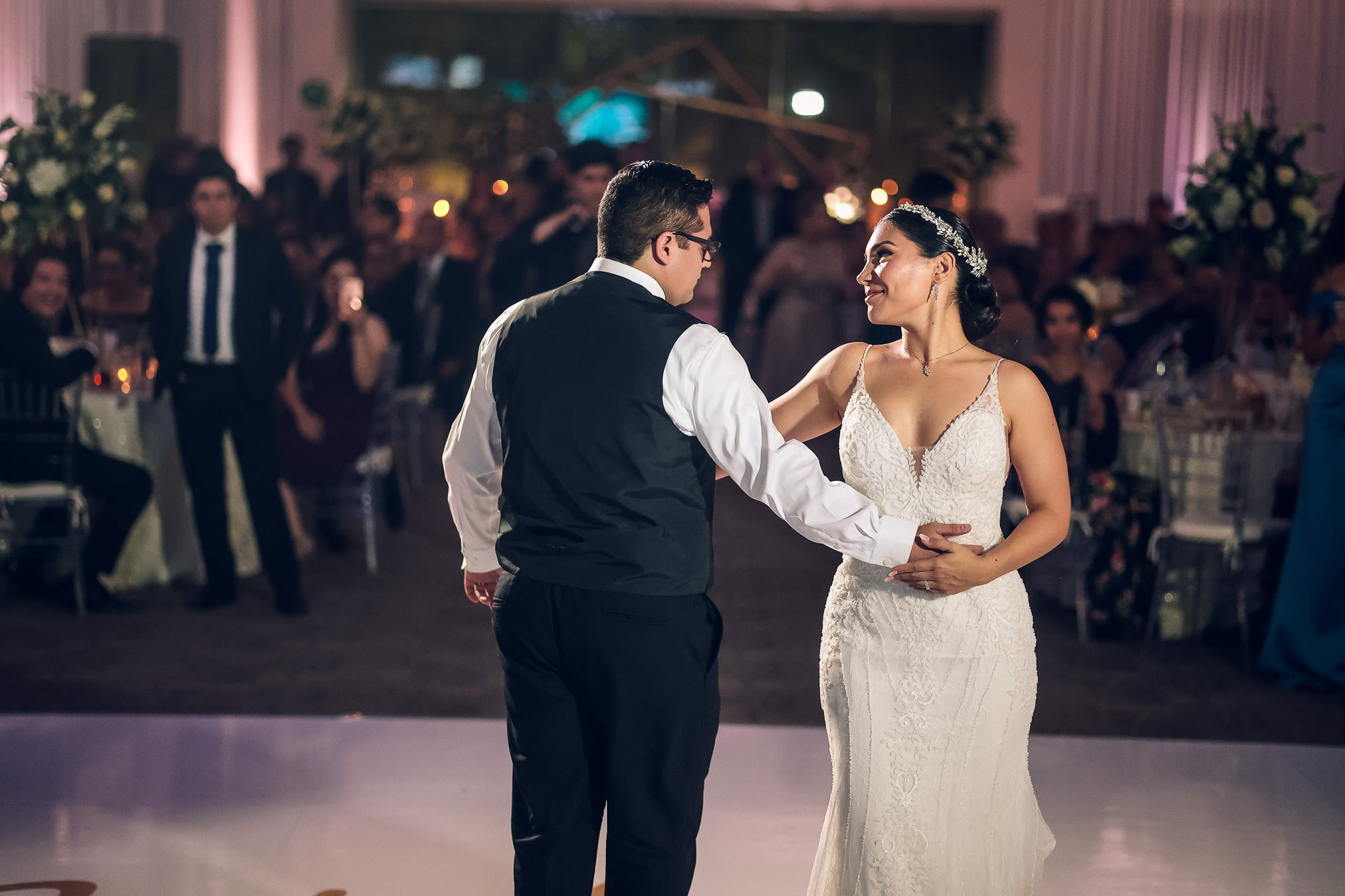 Tijuana Casino Aguacaliente, Voga Boda Martin y Mariana. Estudio de fotografia en Tijuana