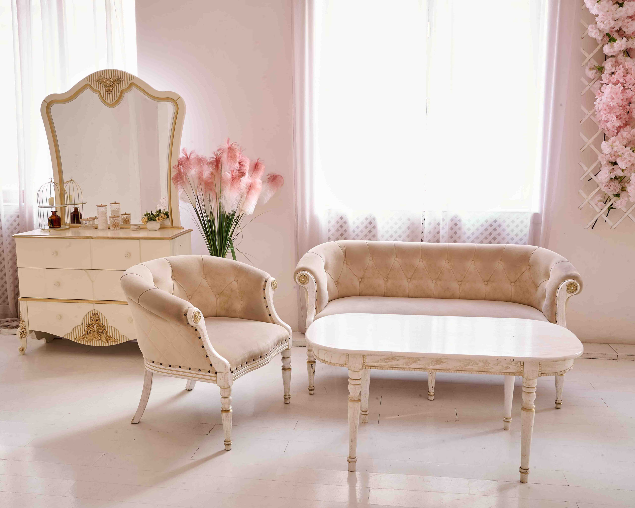 Зал «Classsic» — (ул.Бабура, 73Б). 2astudio.uz