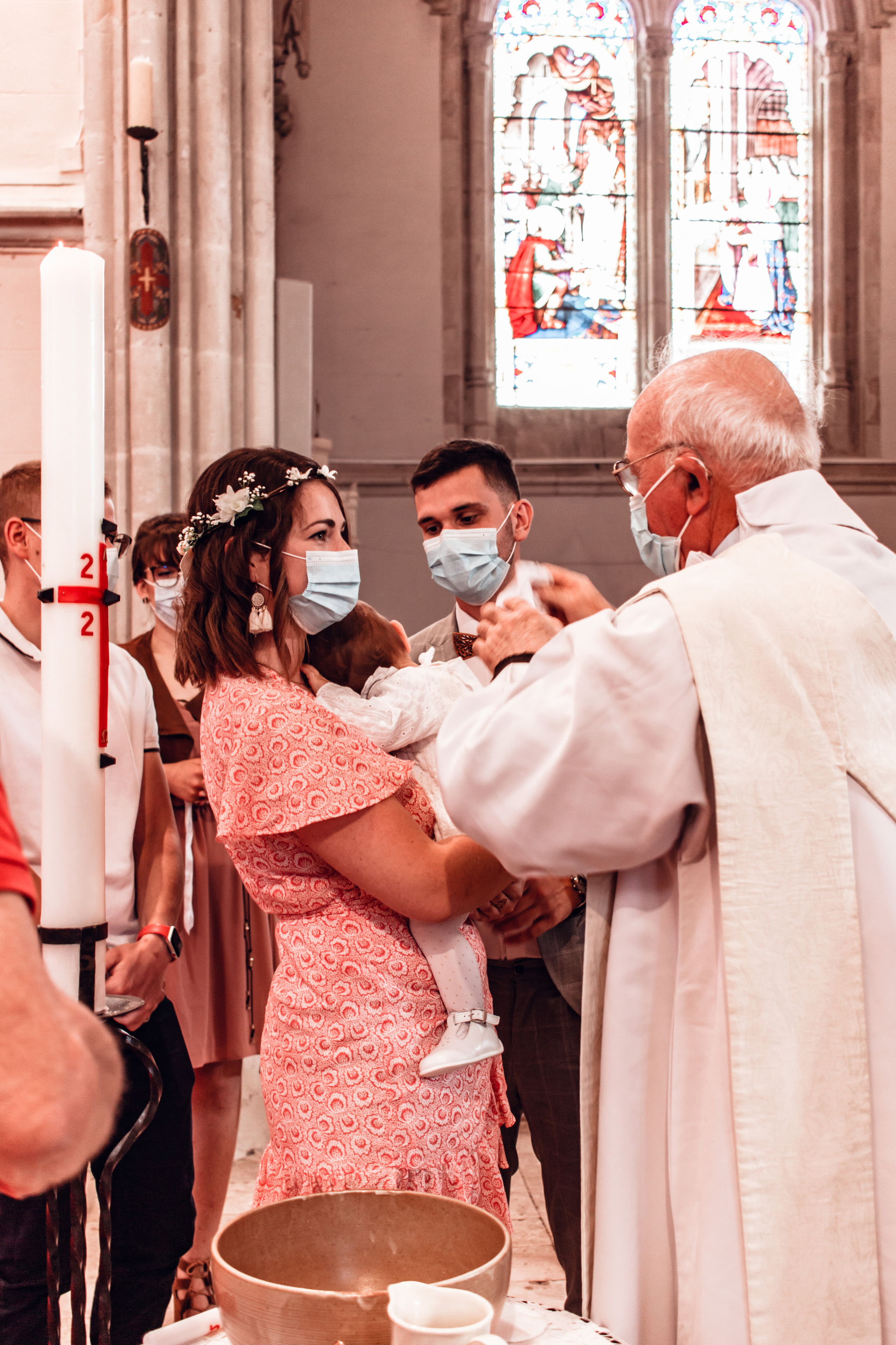 Baptême de Leia. Photographe professionnelle à Poitiers, Tours et Châtellerault | Studio photo entre Poitiers et Tours – portraits, familles, entreprises, ma