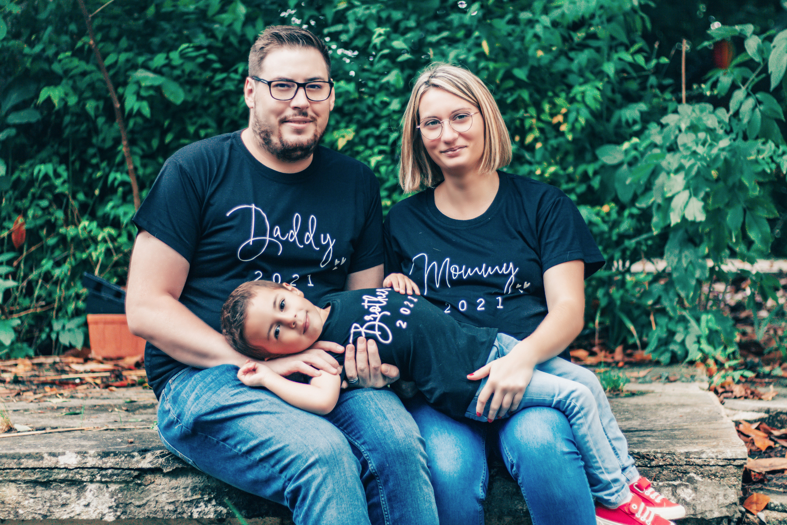Séance grossesse en famille à Narbonne