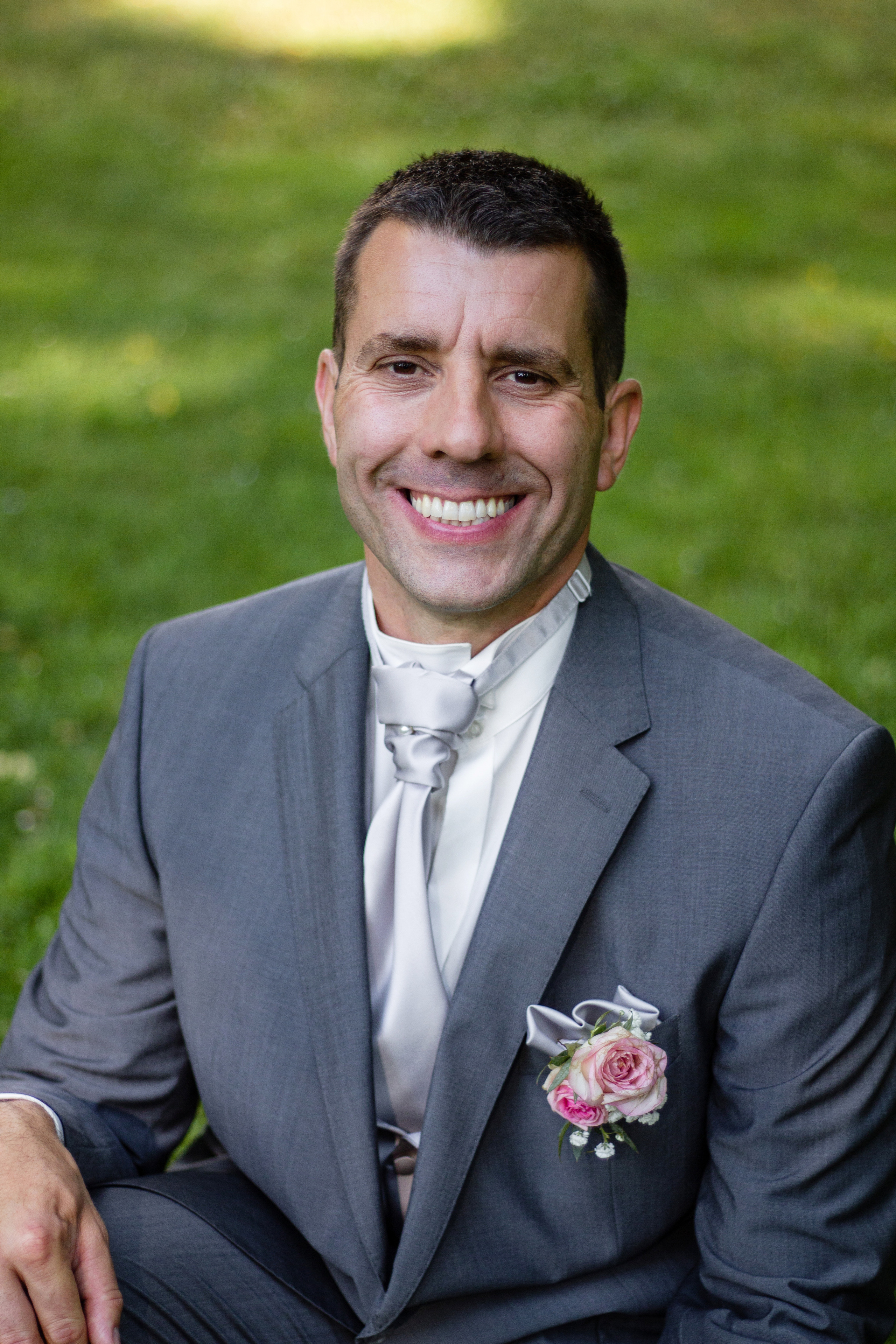 Mallaurie et Nicolas jour de mariage. Photographe professionnelle à Poitiers, Tours et Châtellerault | Studio photo entre Poitiers et Tours – portraits, familles, entreprises, ma