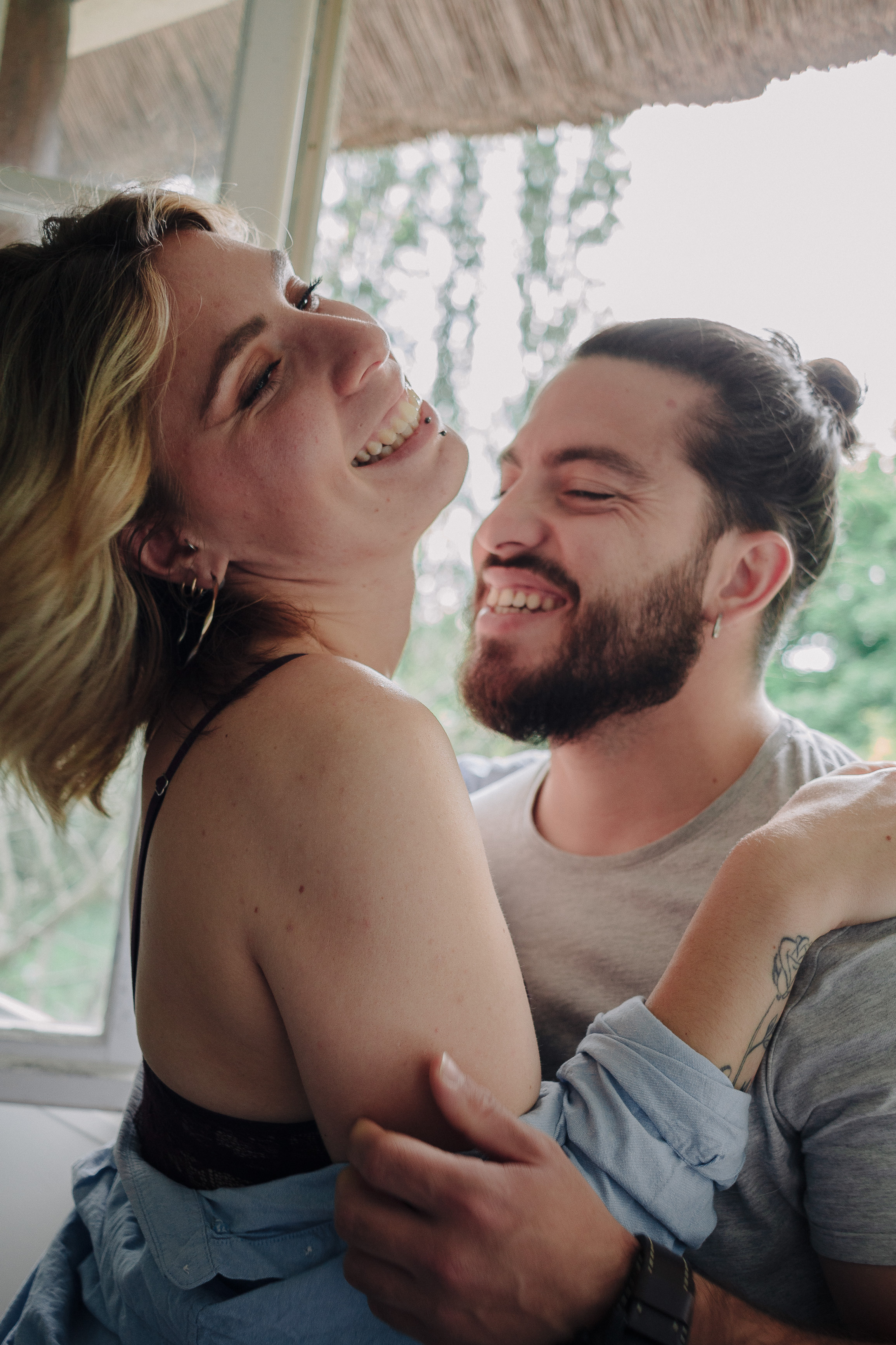 Andre et Maarine. Photographe professionnelle à Poitiers, Tours et Châtellerault | Studio photo entre Poitiers et Tours – portraits, familles, entreprises, ma