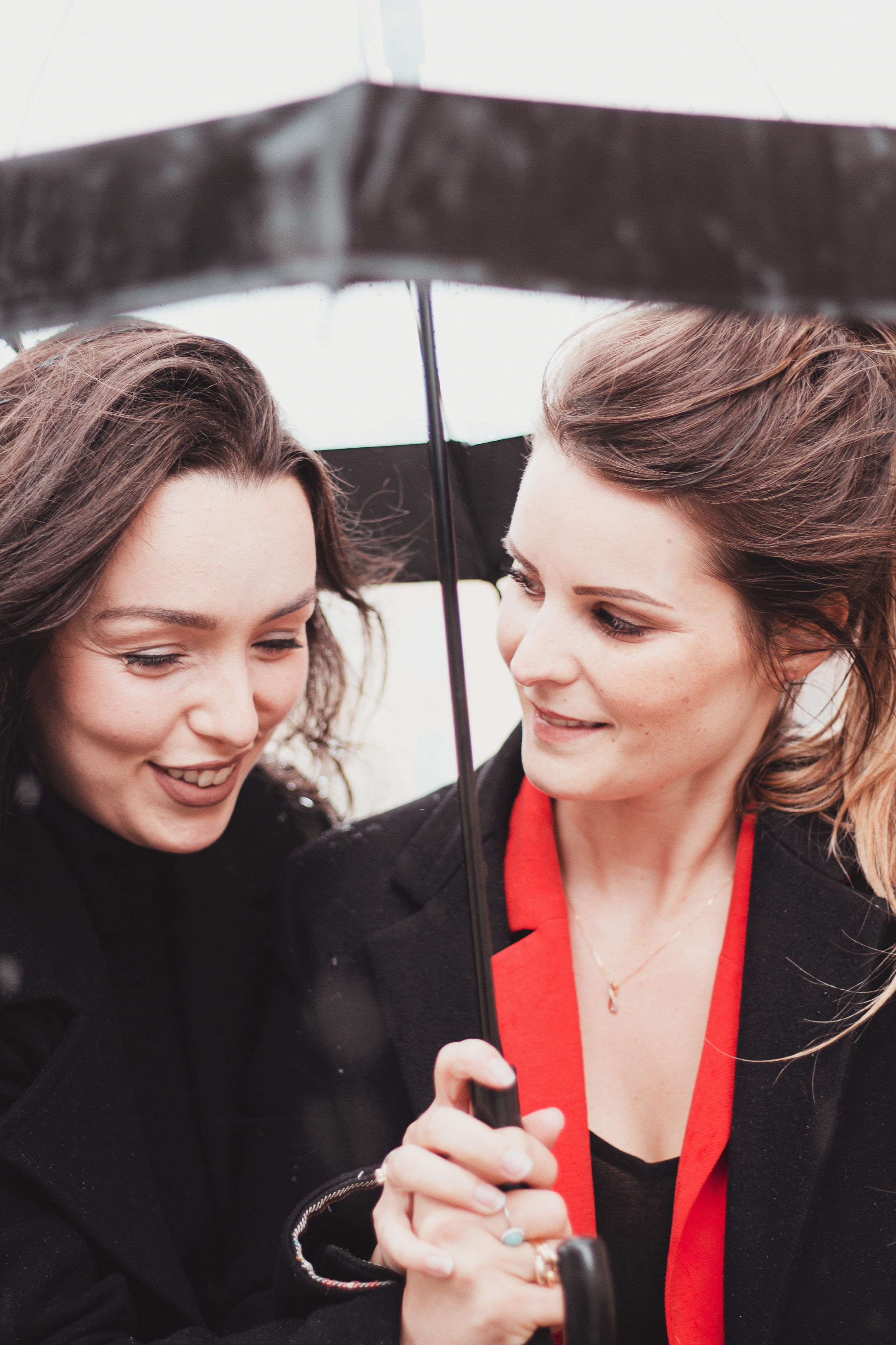 Photographe. Photographe professionnelle à Poitiers, Tours et Châtellerault | Studio photo entre Poitiers et Tours – portraits, familles, entreprises, ma