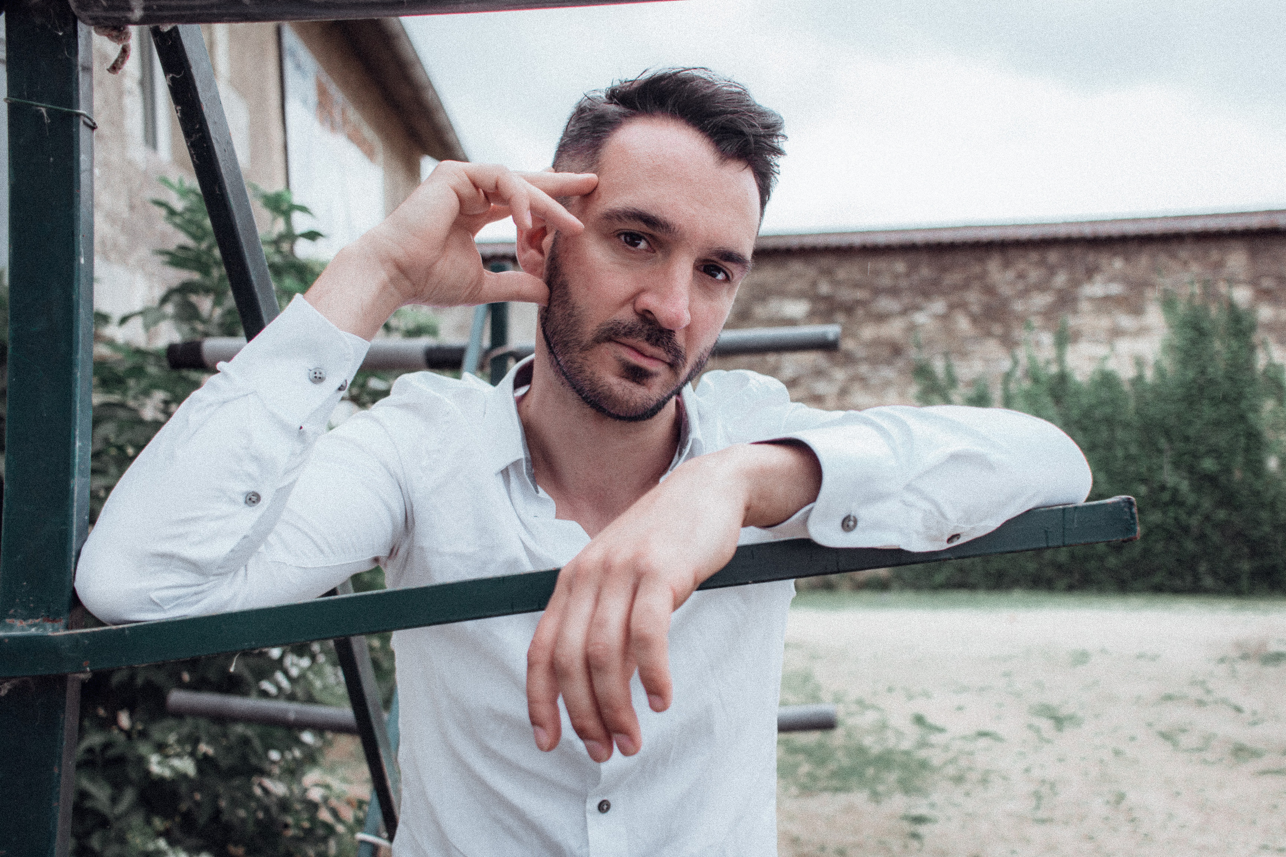 Jeremy. Профессиональный фотограф во Франции | Пуатье, Тур, Шательро | Семейная, портретная и корпоративная фотосъёмка