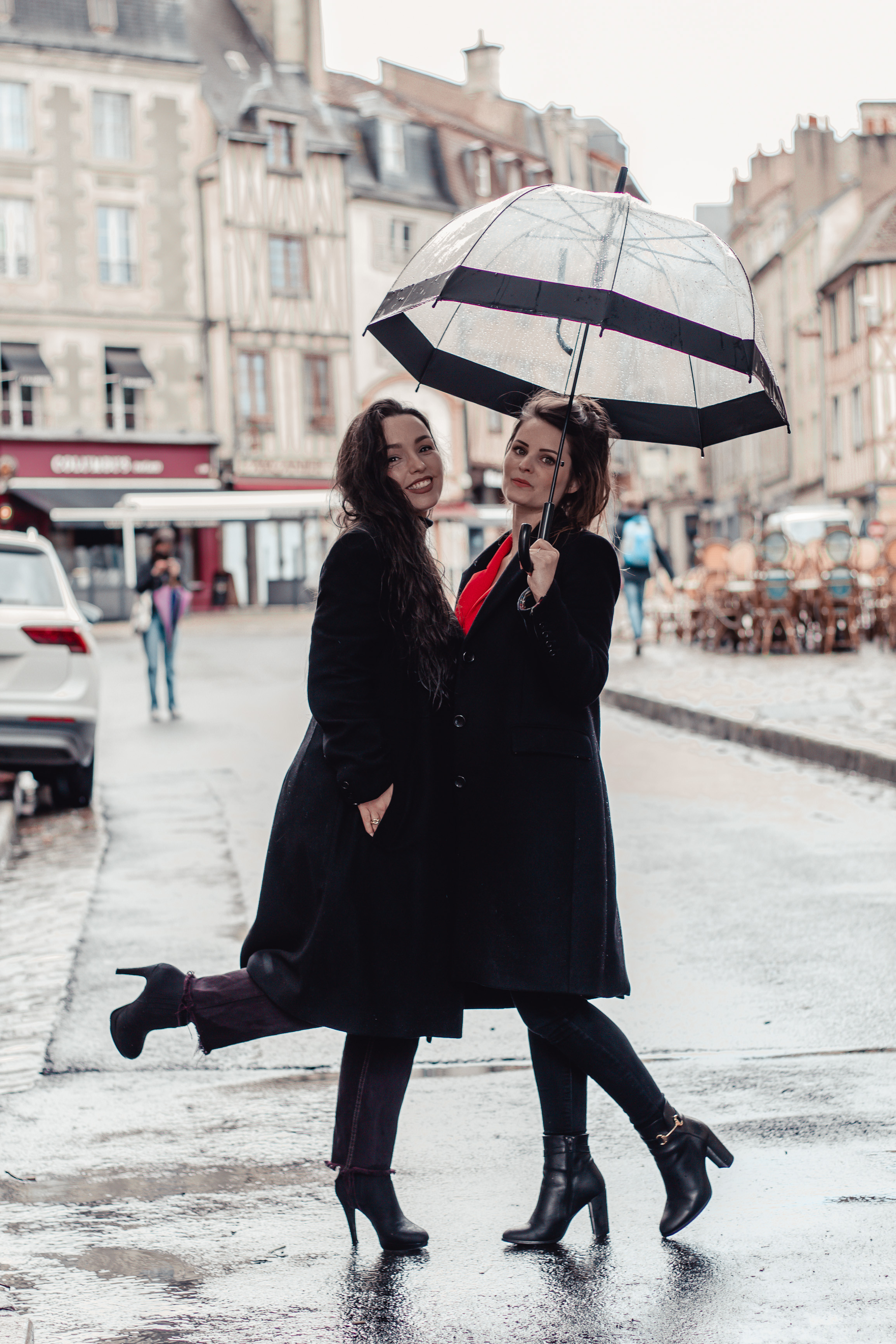 Photographe. Photographe professionnelle à Poitiers, Tours et Châtellerault | Studio photo entre Poitiers et Tours – portraits, familles, entreprises, ma