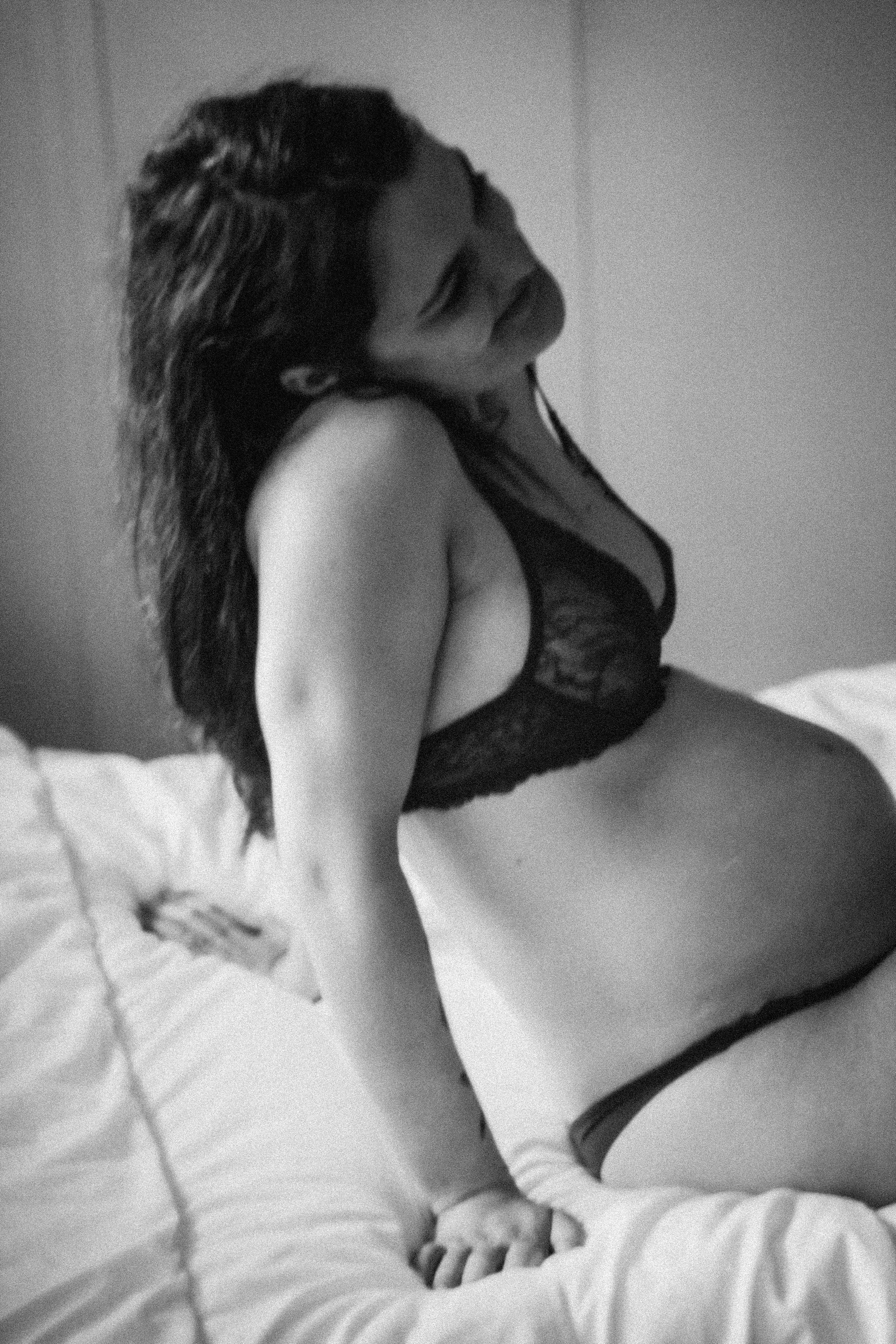 Lucille. Photographe professionnelle à Poitiers, Tours et Châtellerault | Studio photo entre Poitiers et Tours – portraits, familles, entreprises, ma