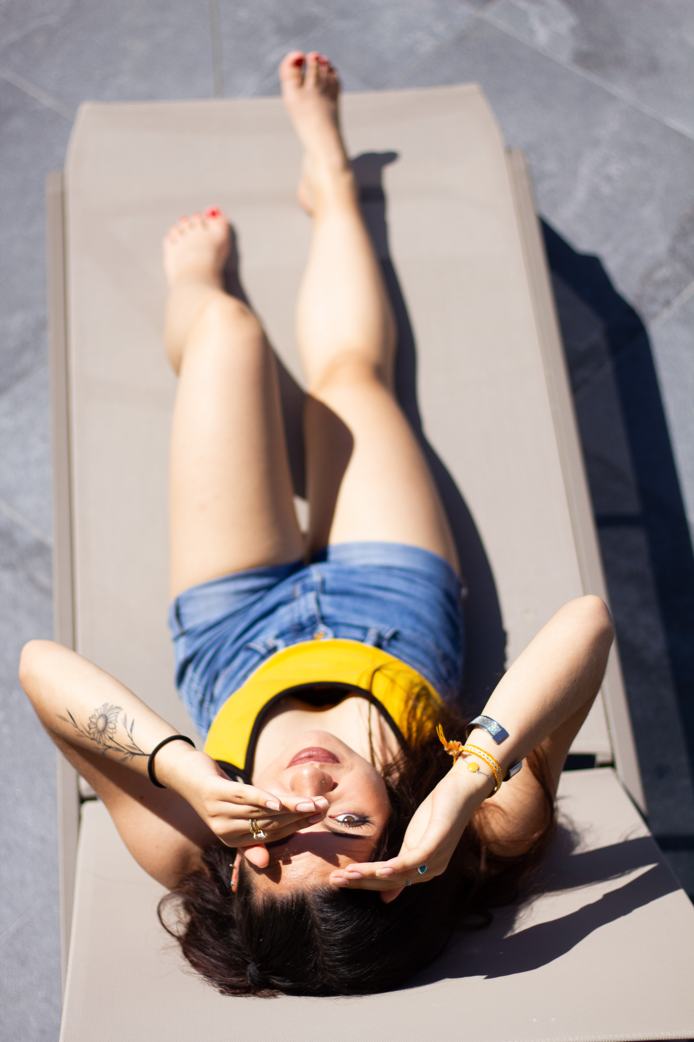 Backstage de tournage T&K. Photographe professionnelle à Poitiers, Tours et Châtellerault | Studio photo entre Poitiers et Tours – portraits, familles, entreprises, ma