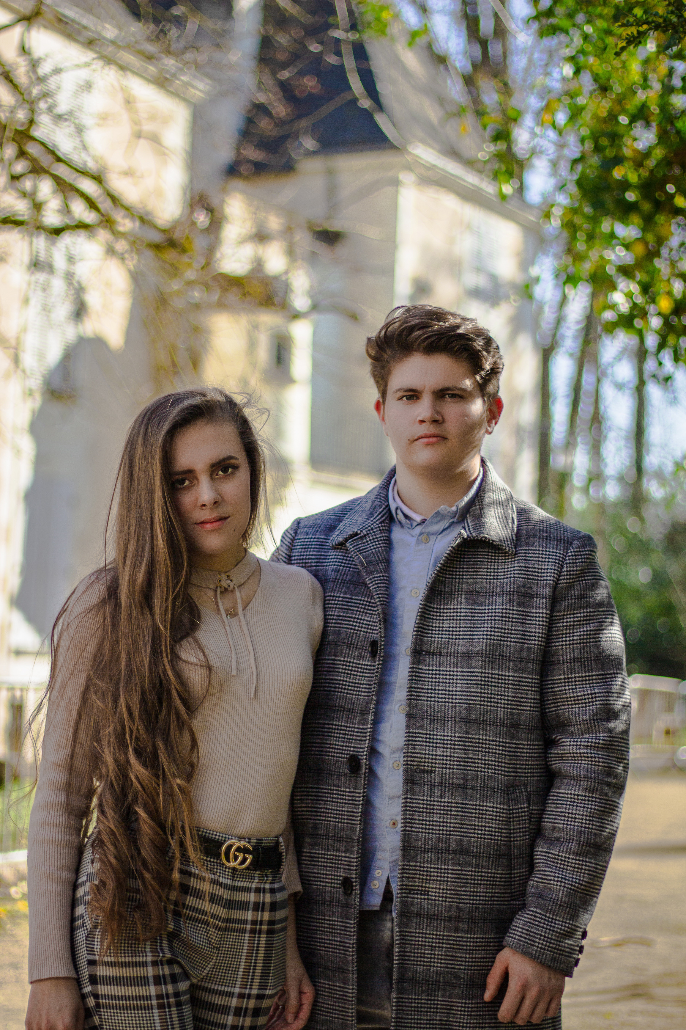 Jeunes Amoureux. Photographe professionnelle à Poitiers, Tours et Châtellerault | Studio photo entre Poitiers et Tours – portraits, familles, entreprises, ma