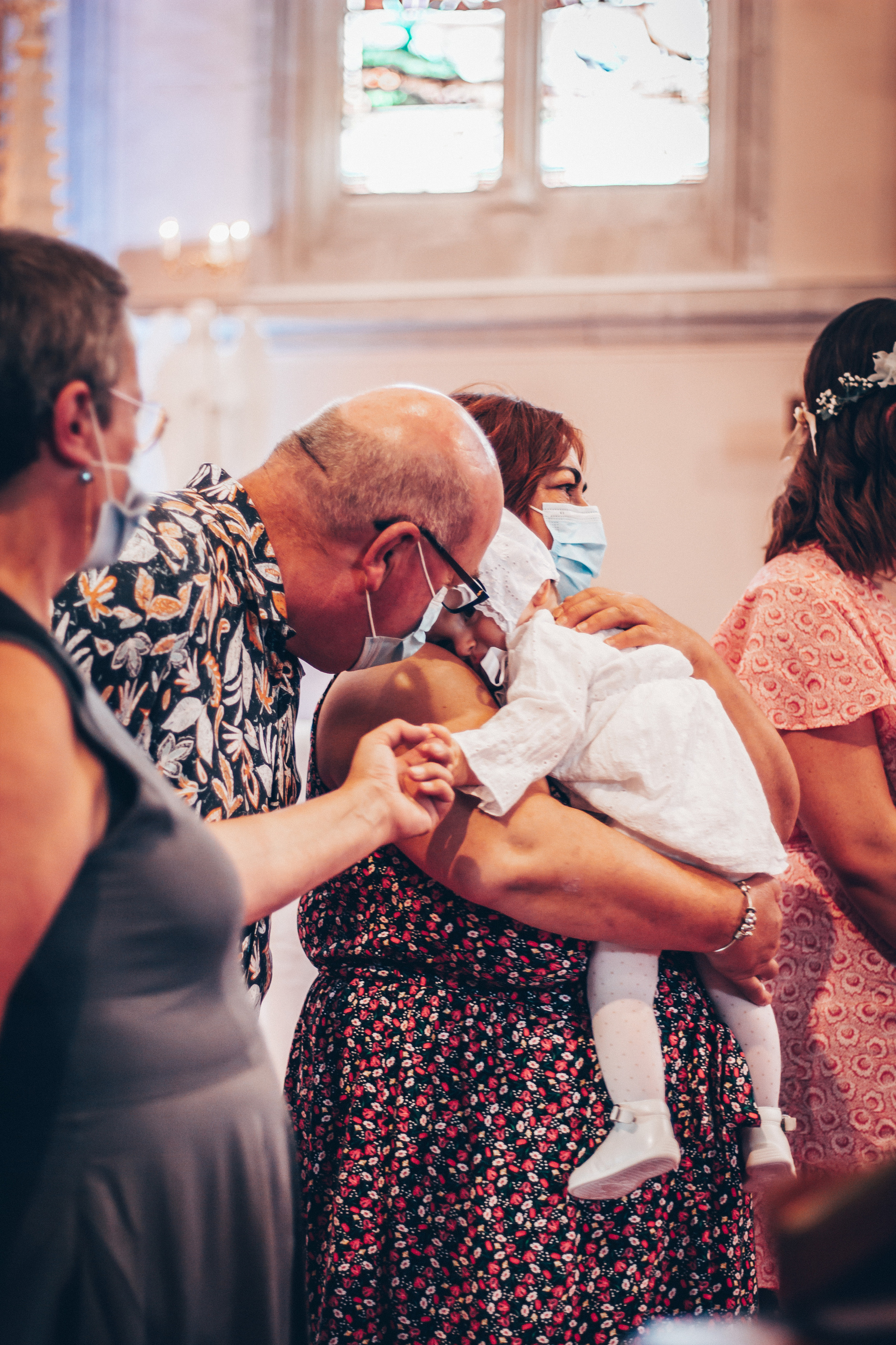 Baptême de Leia. Photographe professionnelle à Poitiers, Tours et Châtellerault | Studio photo entre Poitiers et Tours – portraits, familles, entreprises, ma