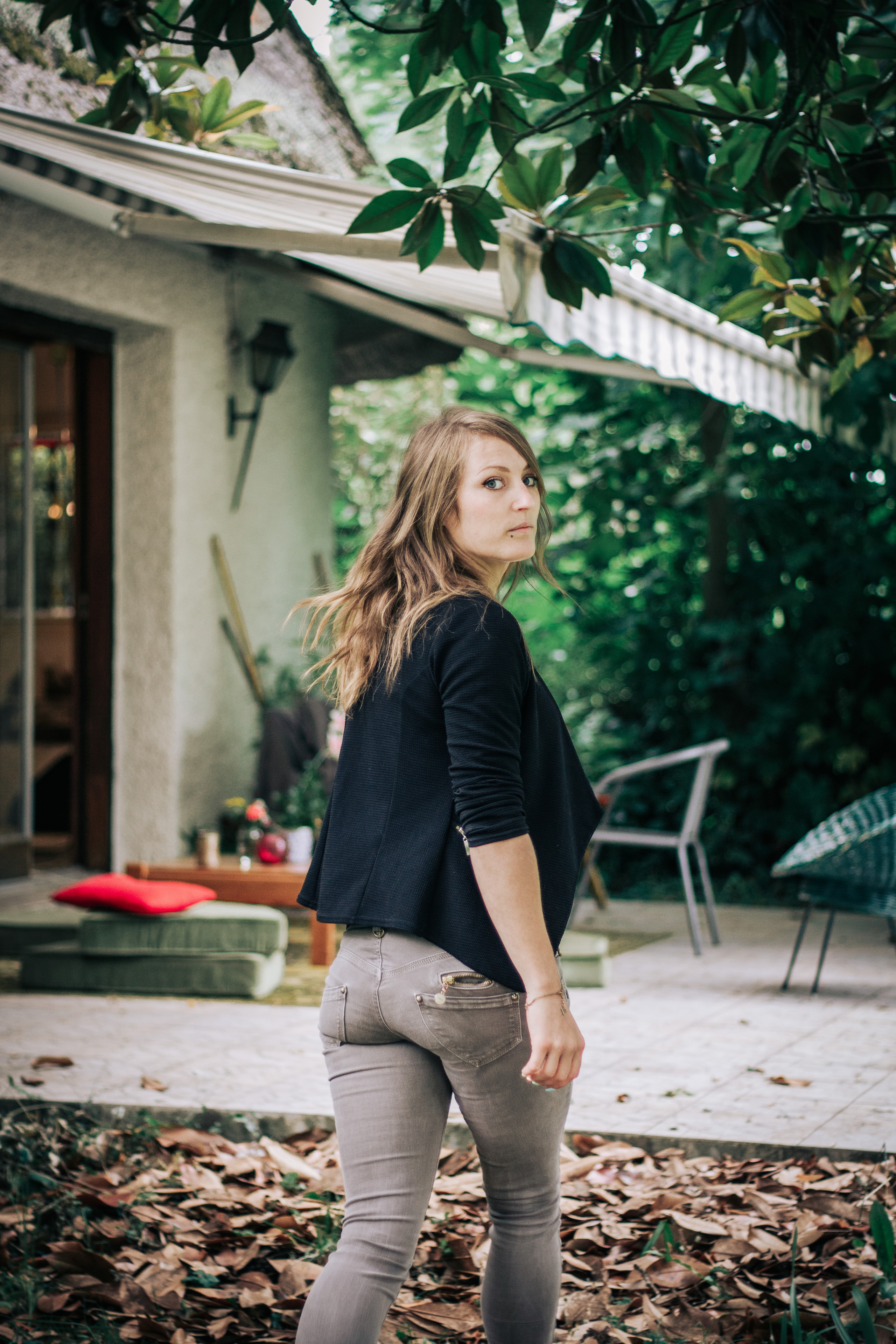 Charlotte. Professional Photographer in France | Poitiers, Tours & Châtellerault | Portrait, Family, Corporate & Wedding Photography