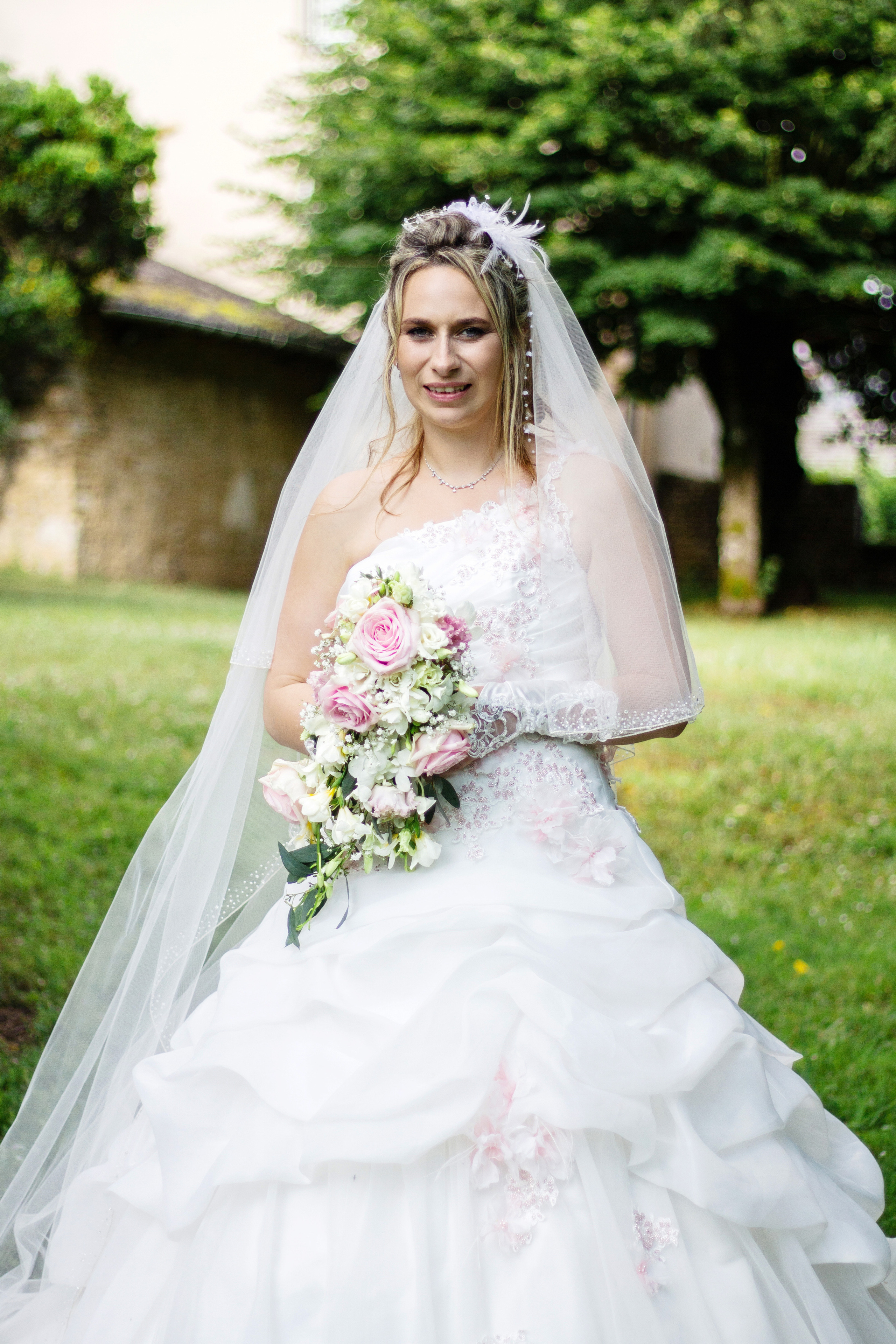 Mallaurie et Nicolas jour de mariage. Photographe professionnelle à Poitiers, Tours et Châtellerault | Studio photo entre Poitiers et Tours – portraits, familles, entreprises, ma