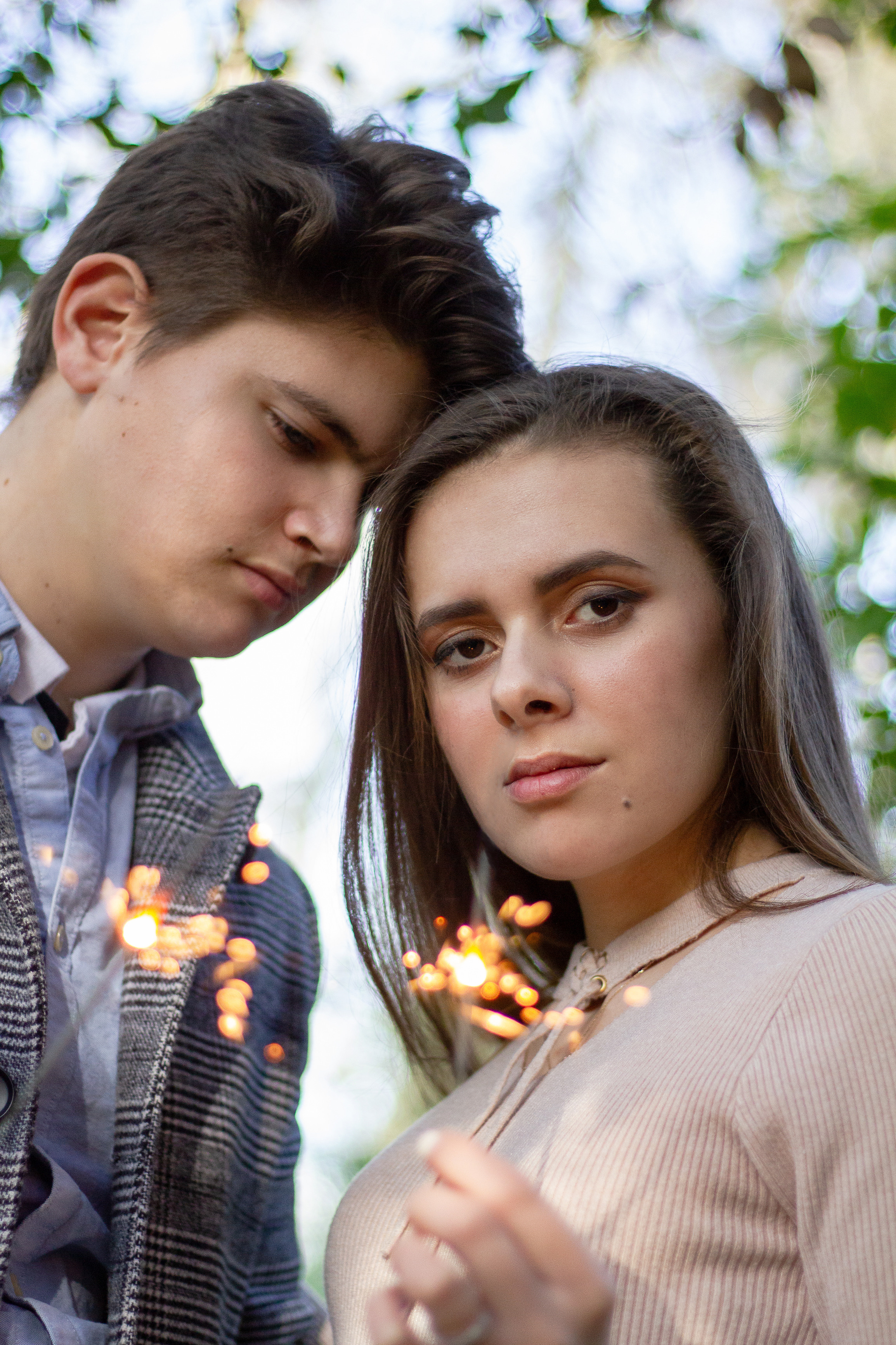 Jeunes Amoureux. Photographe professionnelle à Poitiers, Tours et Châtellerault | Studio photo entre Poitiers et Tours – portraits, familles, entreprises, ma