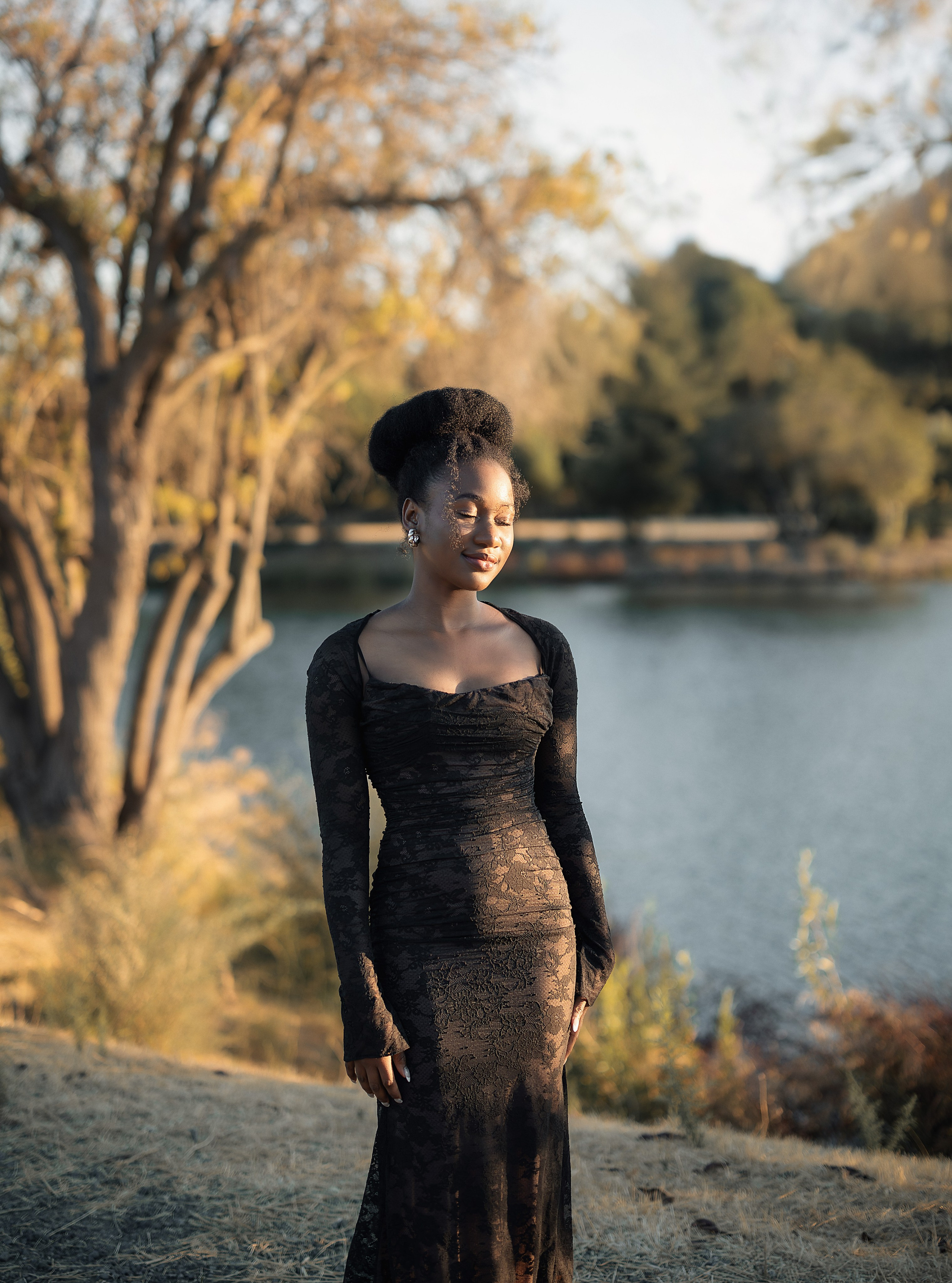 FEMALE PORTRAIT. Couples & Families photographer in Bay Area, San Jose, California