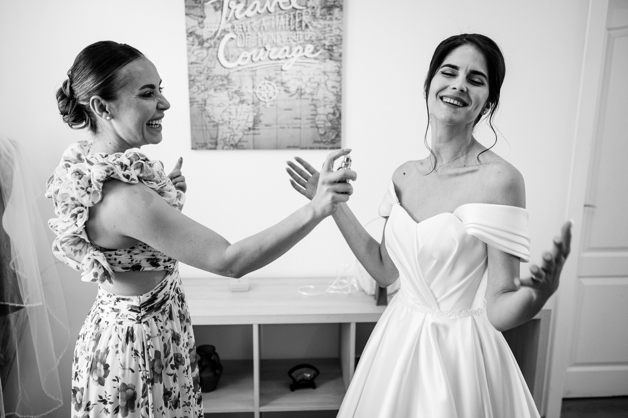 Madalina & Ovidiu. Mugurel Olteanu Fotograf