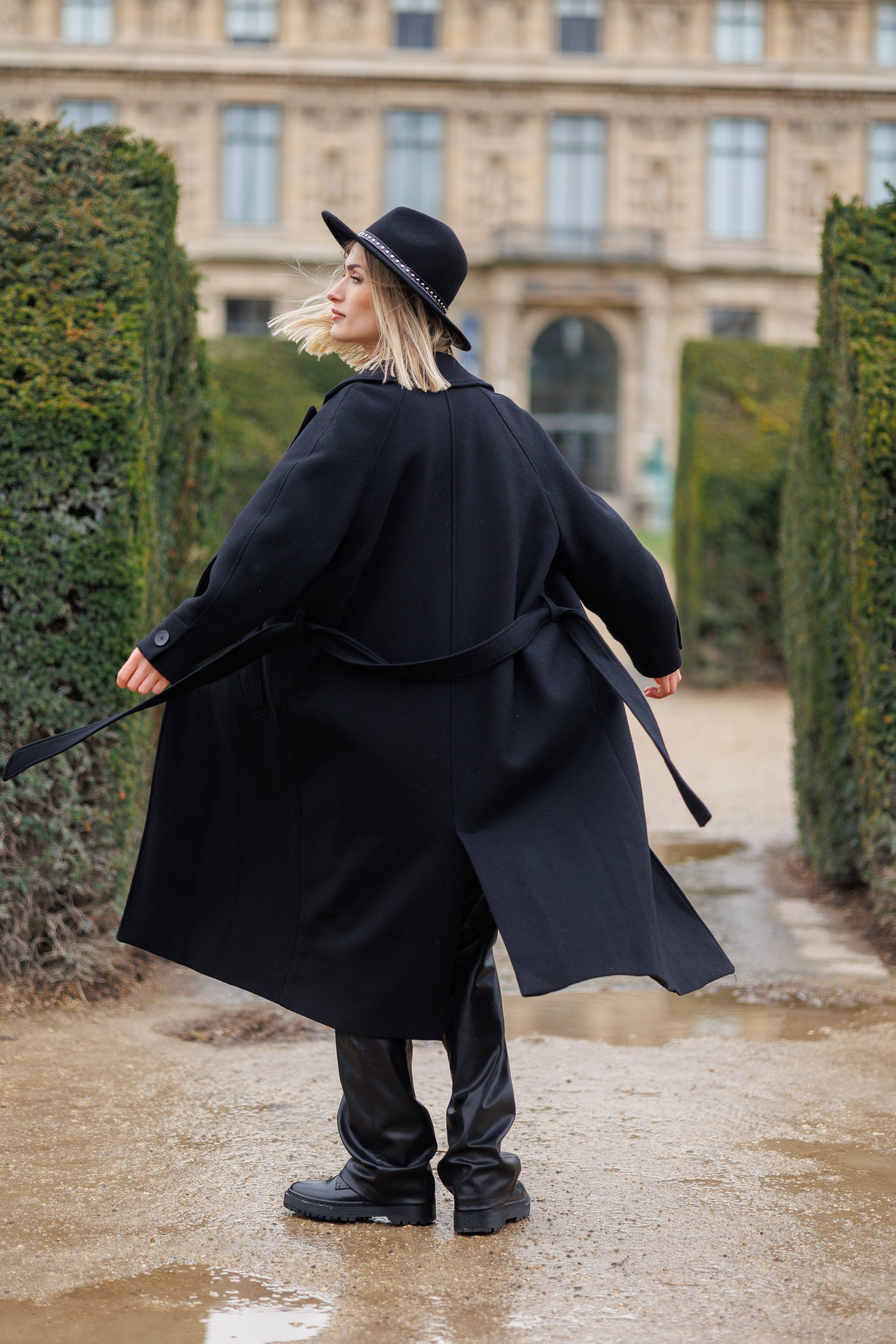 Model (DIANA). Eni’s Photo