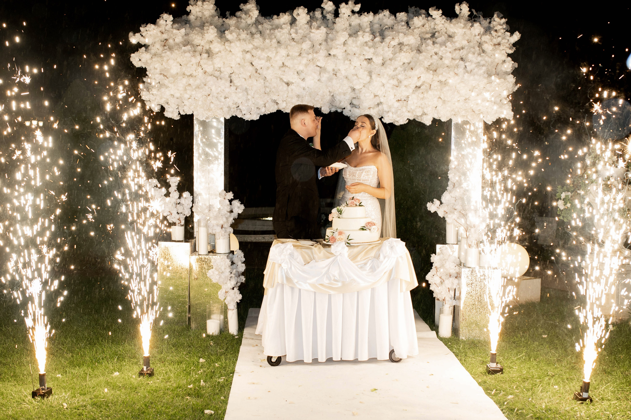 Iryna u Roman. Home page