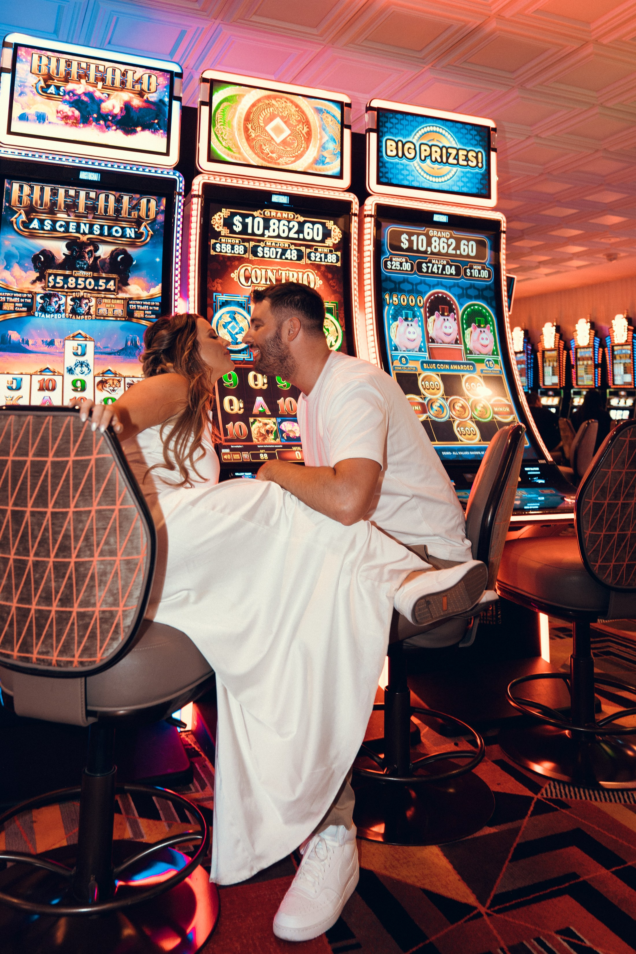 Samanta&Jacob. Wedding & elopement photographer Viktoriya Kravtsov. Las Vegas