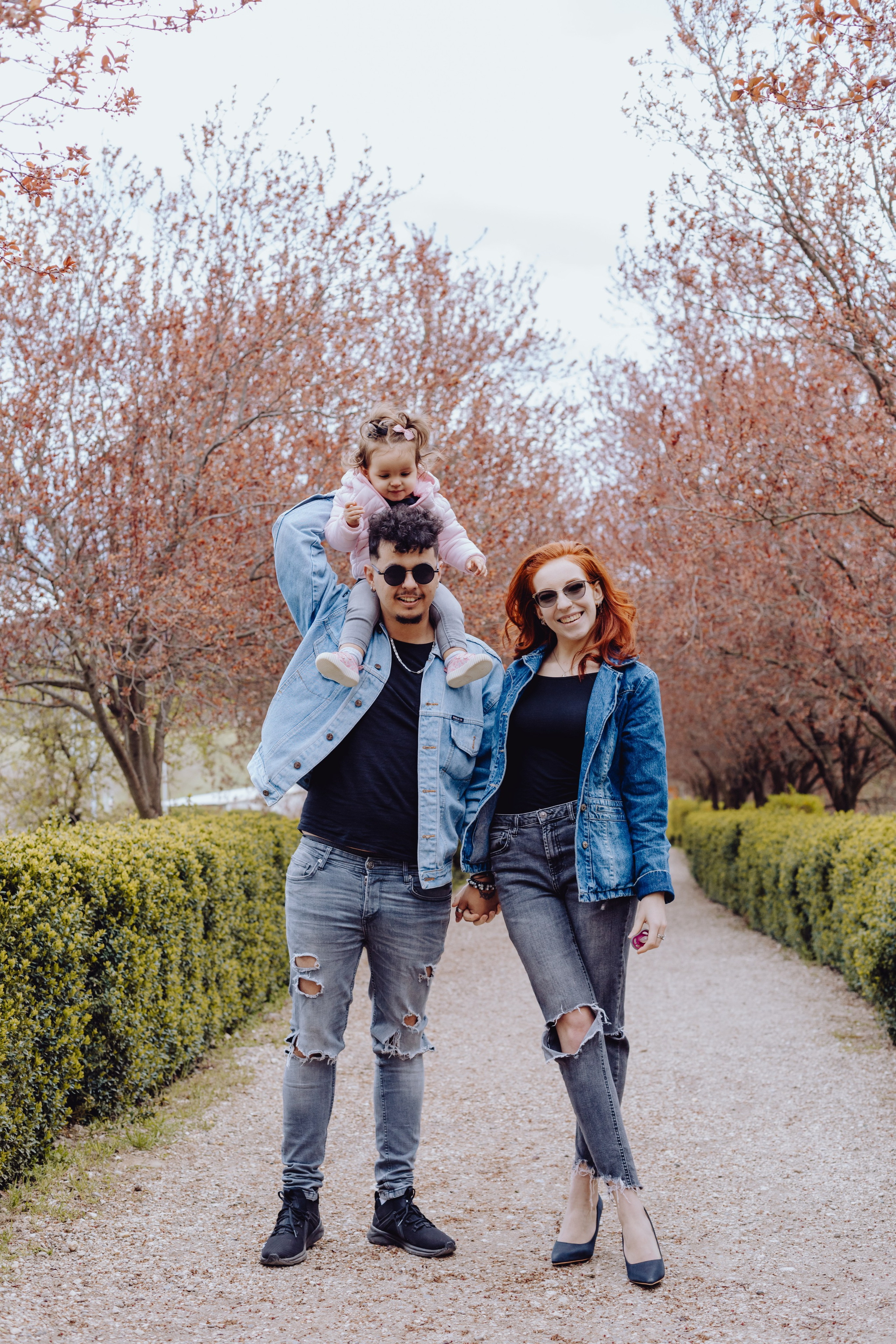 Paul & Maria. Wedding & couple photographer from Romania Rut Vetan