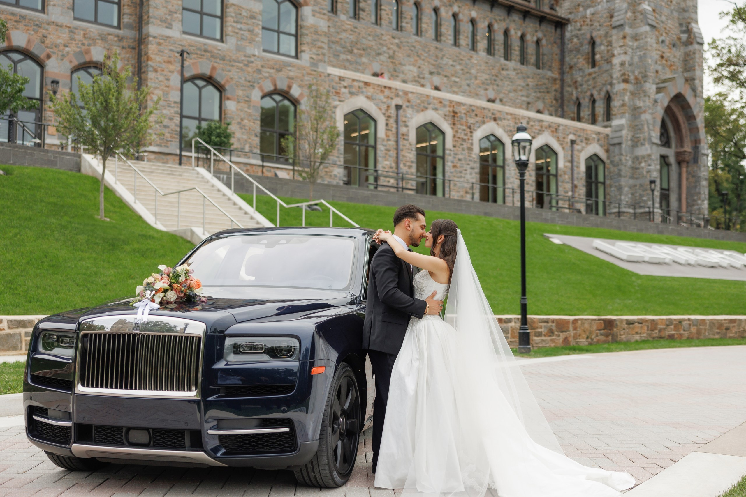 Jewel and Geovany. Wedding Photo & Video