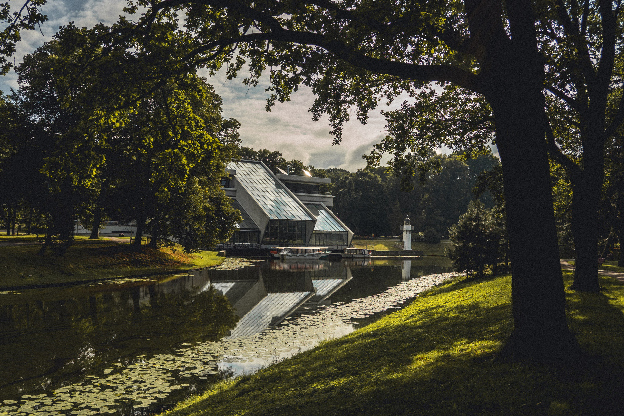 Voyage à Riga. Photographe sur Cote d’Azur. Portraits de familles, couples, enfants, événements
