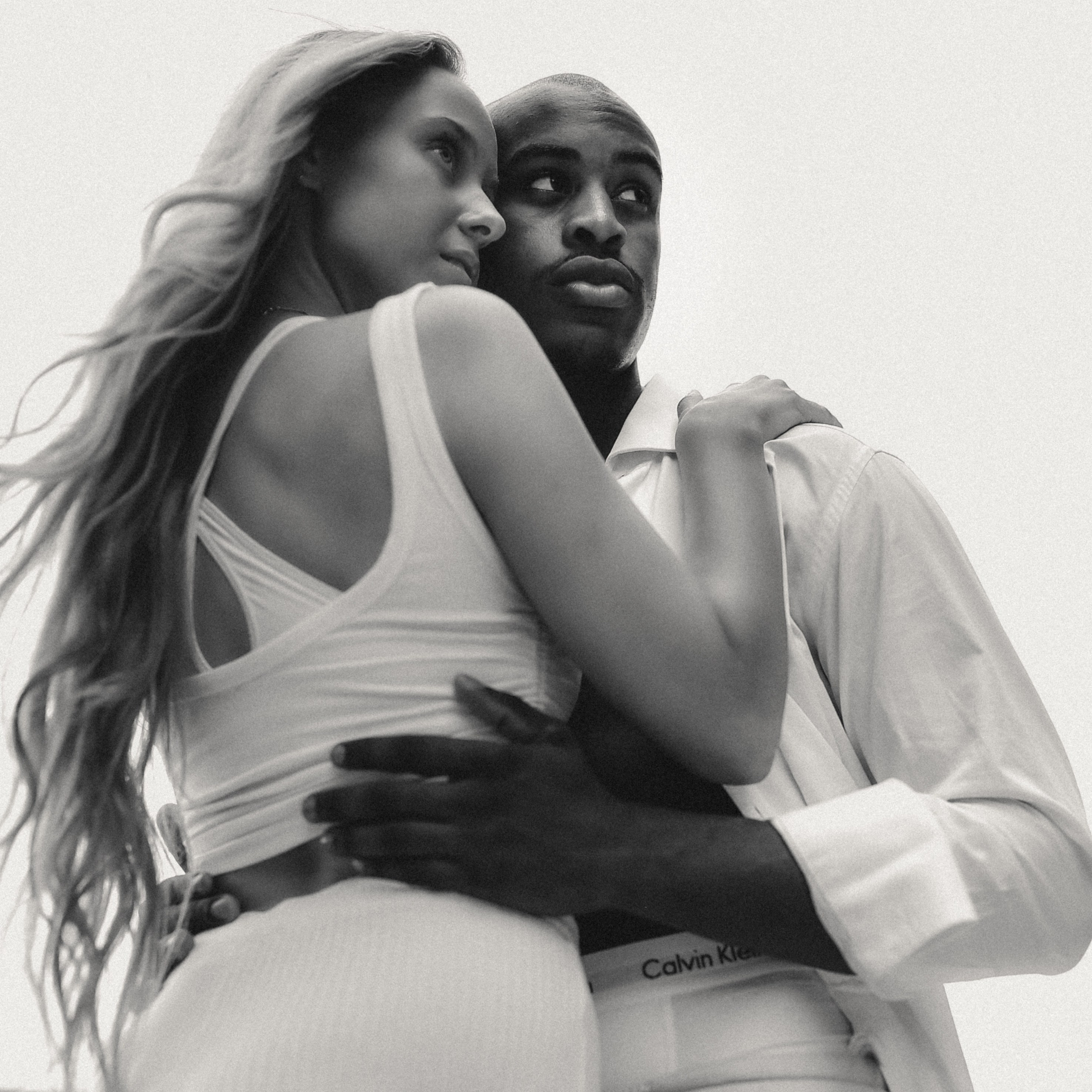 Lovestory in Münster. Schwarz-weiß Fotografie in Münster. Fotografin Viktoria Roschen