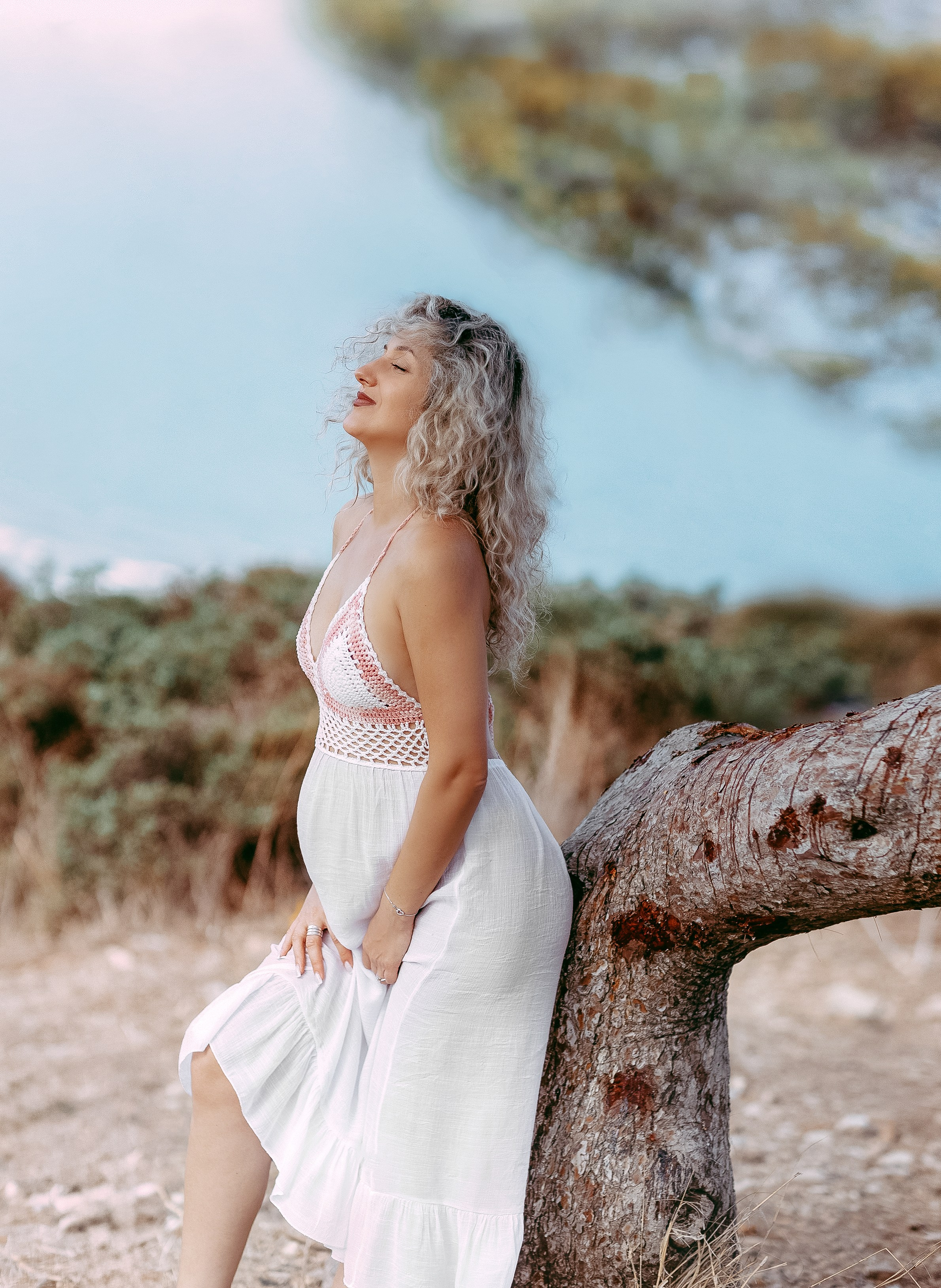 Gentle Alina waiting for a miracle. Pregnancy & nature. Mila Artphotо-Профессиональный портретный фотограф, Израиль