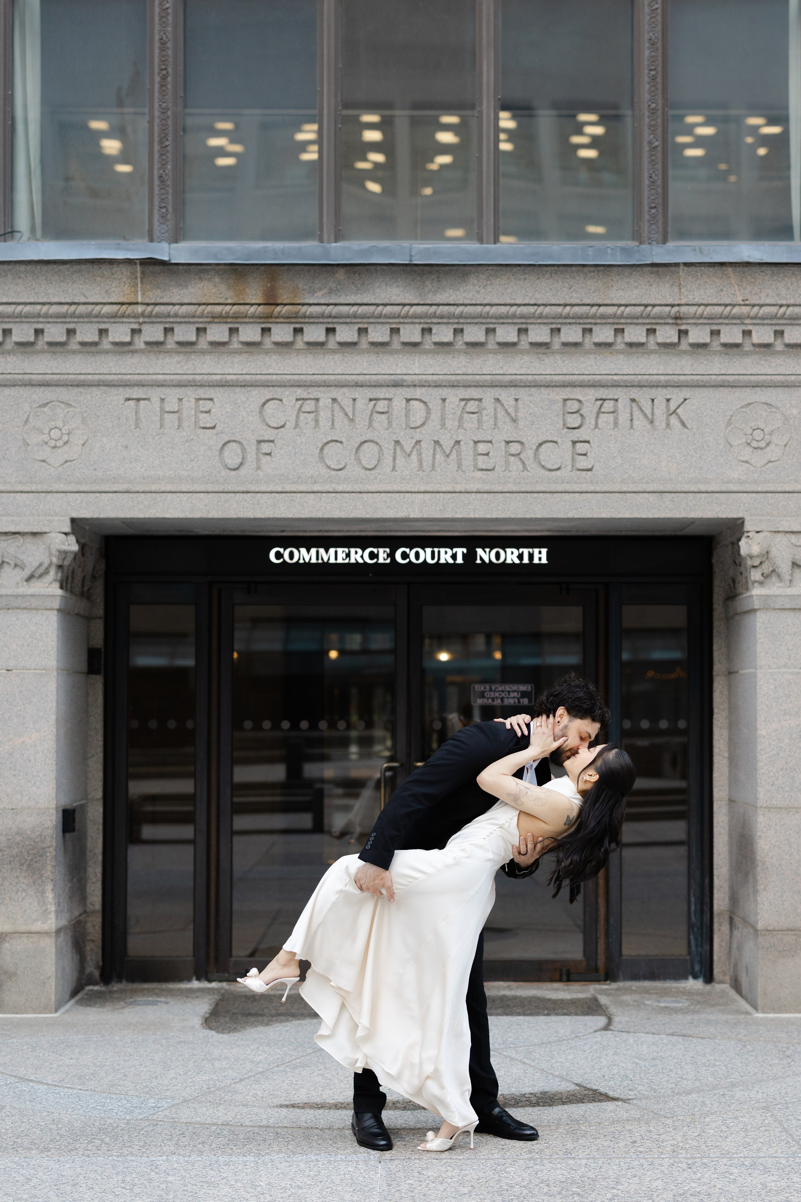 Engagement Session — Downtown Toronto. Anna Leb Photo