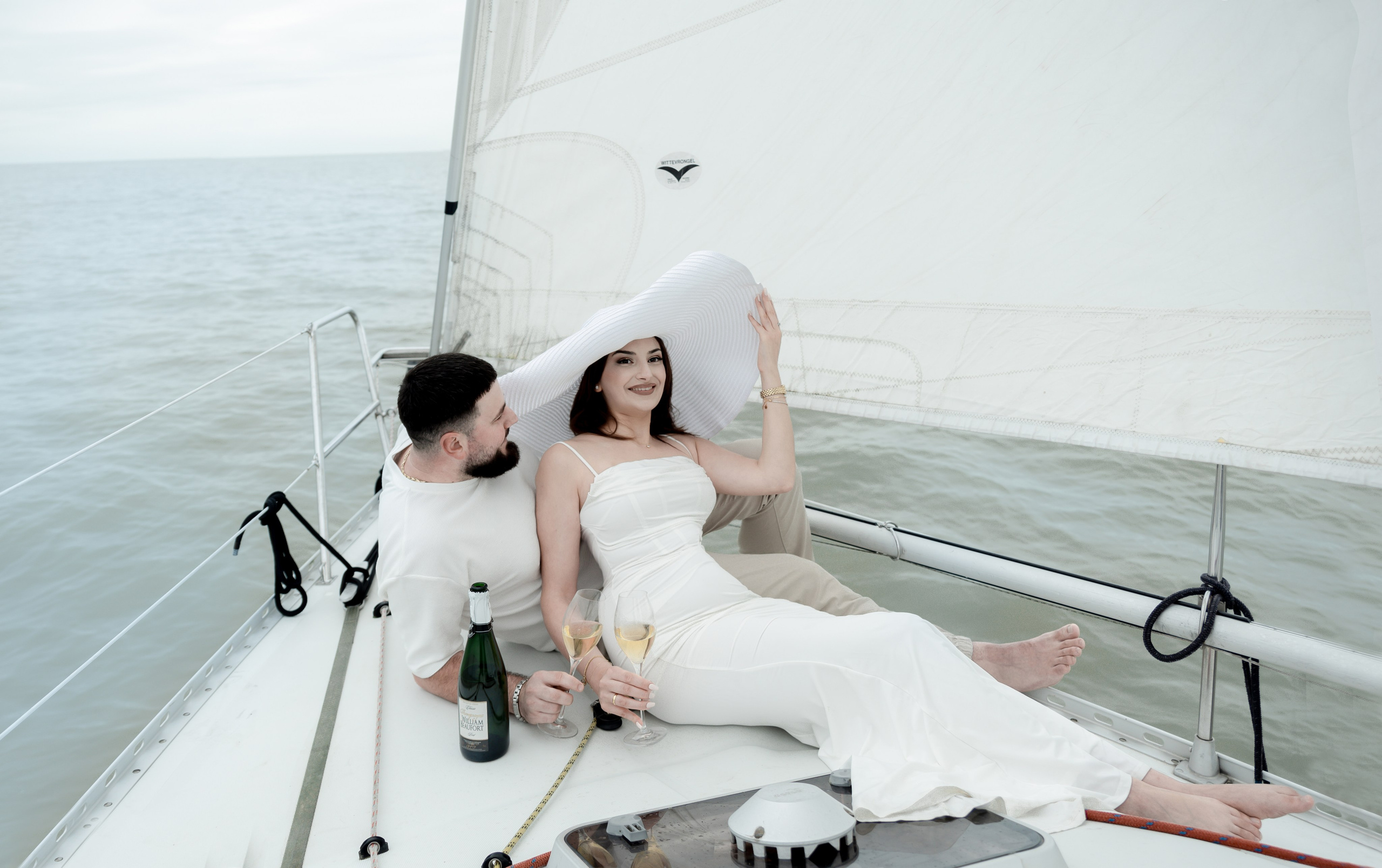 LOVE Story Photoshoot. Professional Photograher, Antwerpen/Belgium