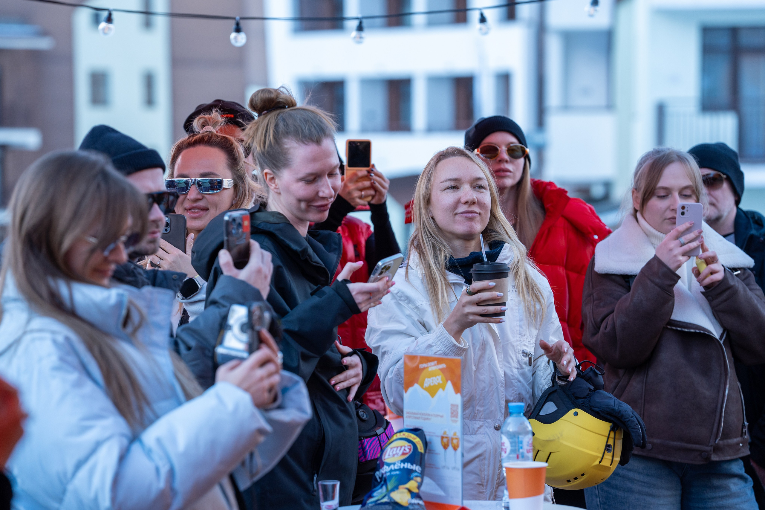 Фотоотчет партнерской интеграции Aperol Spritz на Роза Фест 2025. Репортажный фотограф в Красной Поляне и Сочи Павлюченко Екатерина