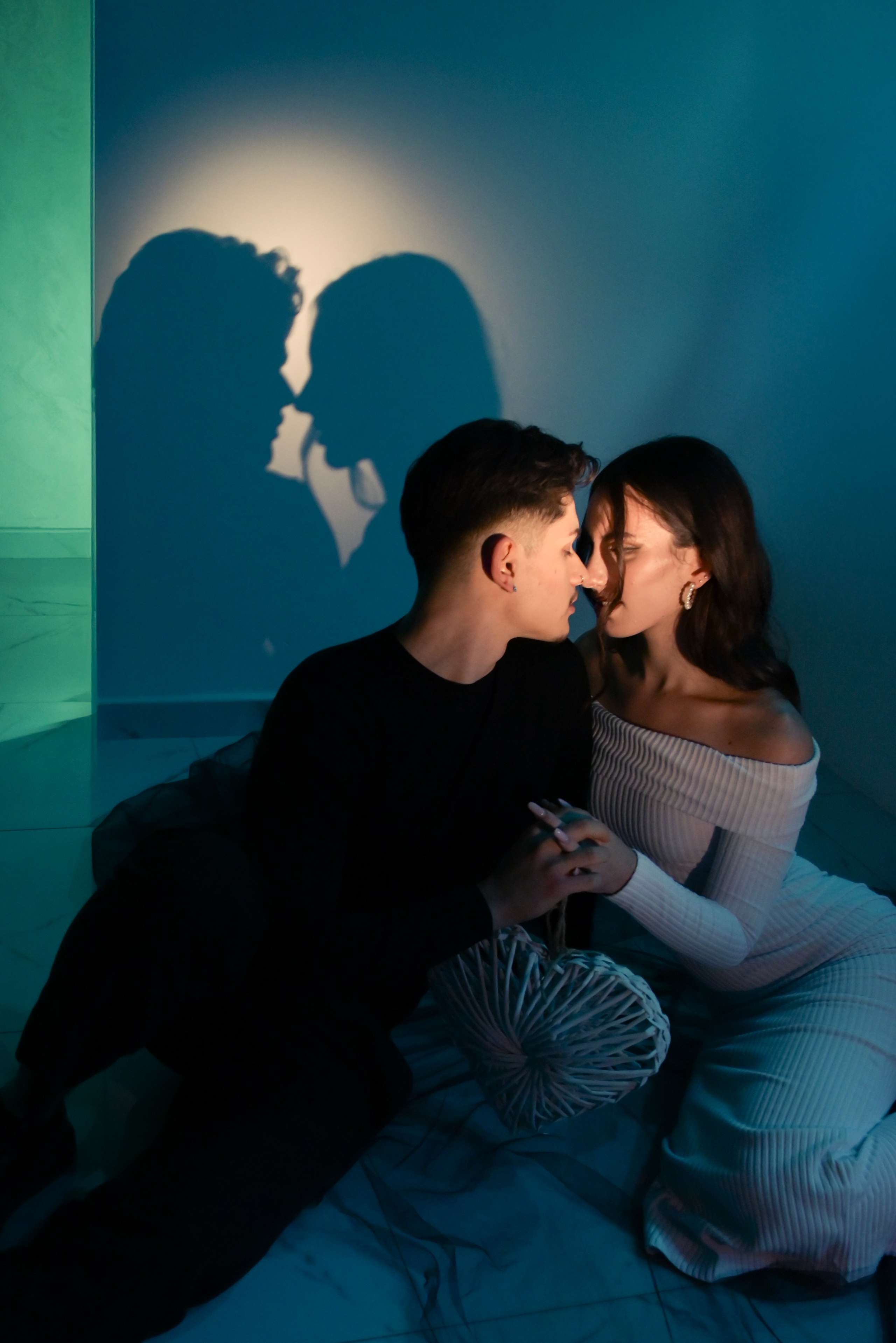 AMIRA&DENIS PER RIVEVDERE LE FOTO E RIVIVERE IL TUO AMORE