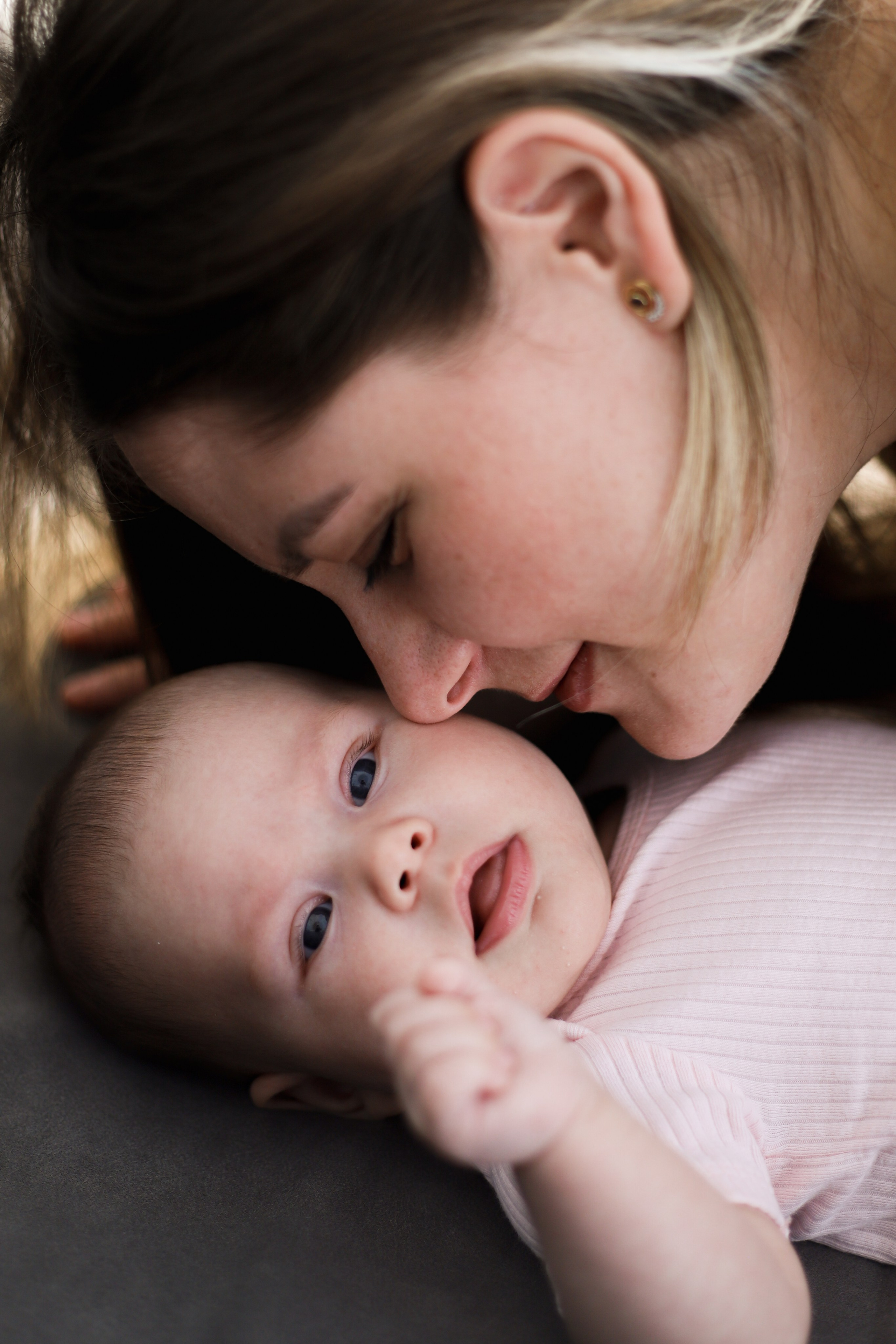 Mama und Baby. Olena Fritz Fotografie
