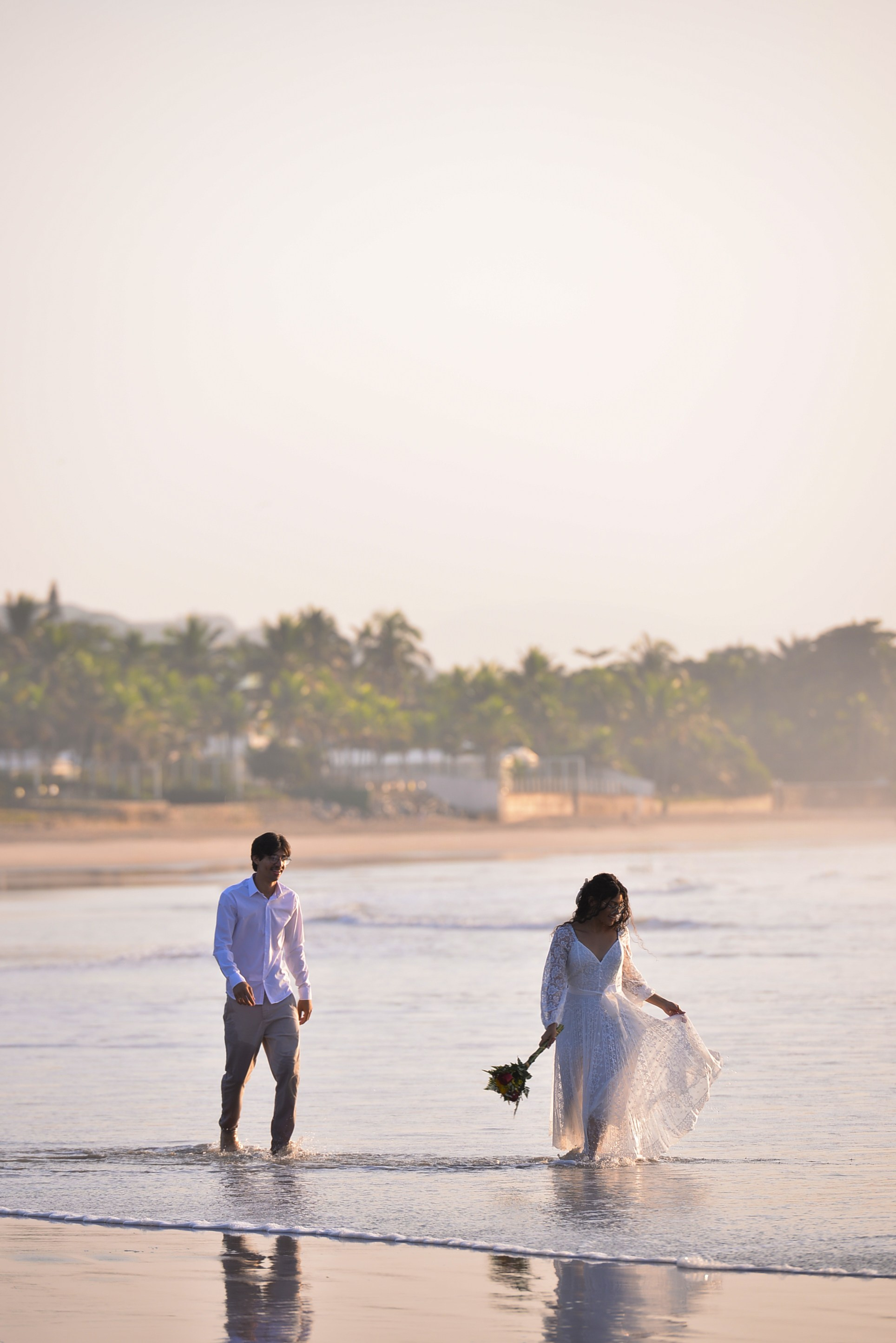 Amanda & Paulo, Praia do Pernambuco. Produtora Bride
