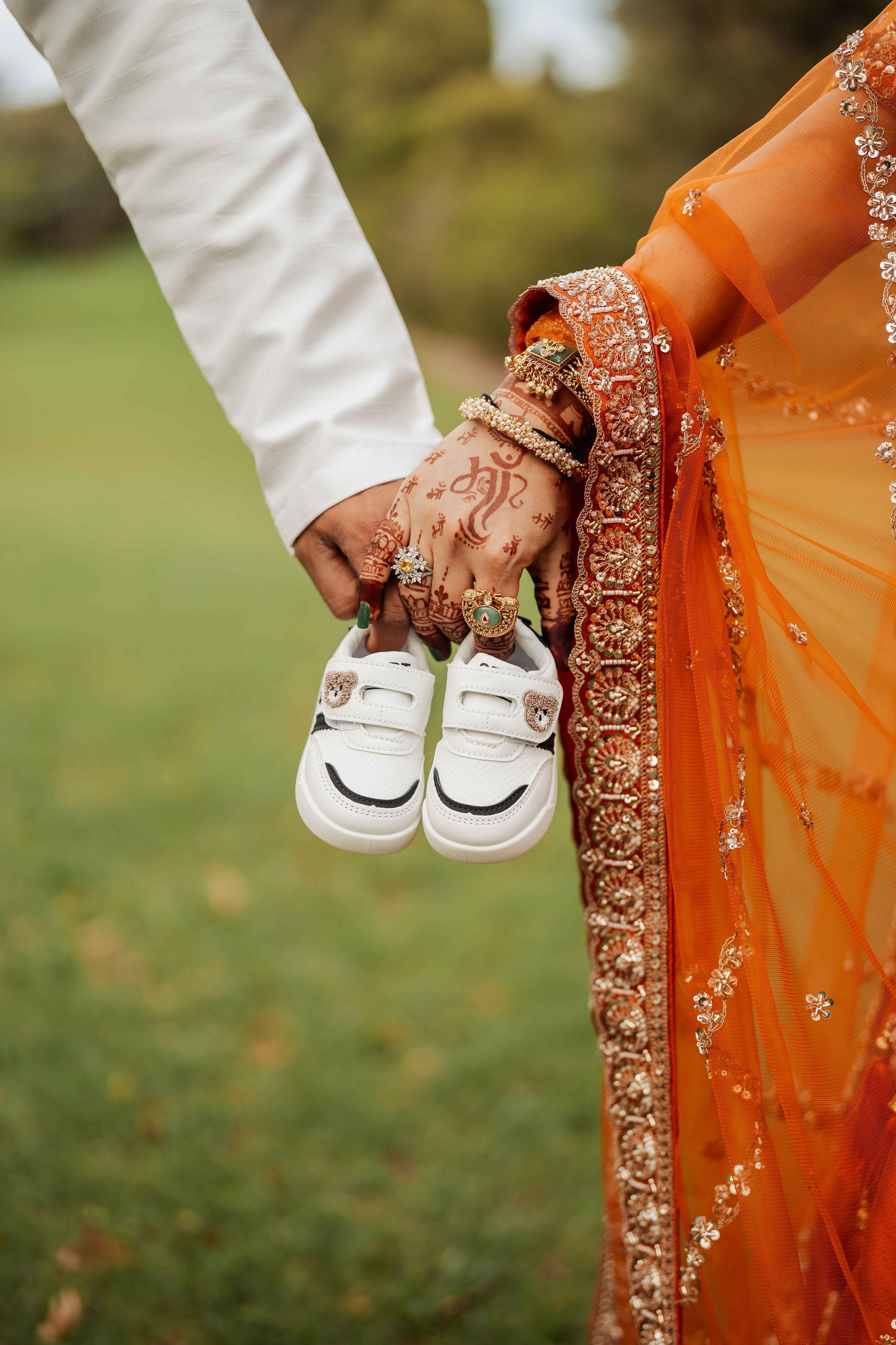 Indian baby shower photography Melbournebaby shower photographer MelbourneGodh Bharai photography Melbournematernity ceremony photography Melbournetraditional baby shower photography