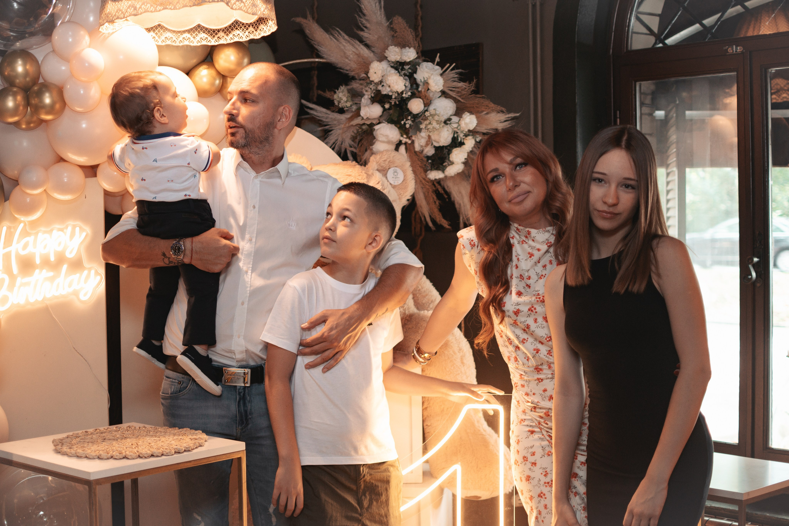 Lazar, krštenje i rođendan. BambinaaPhotography