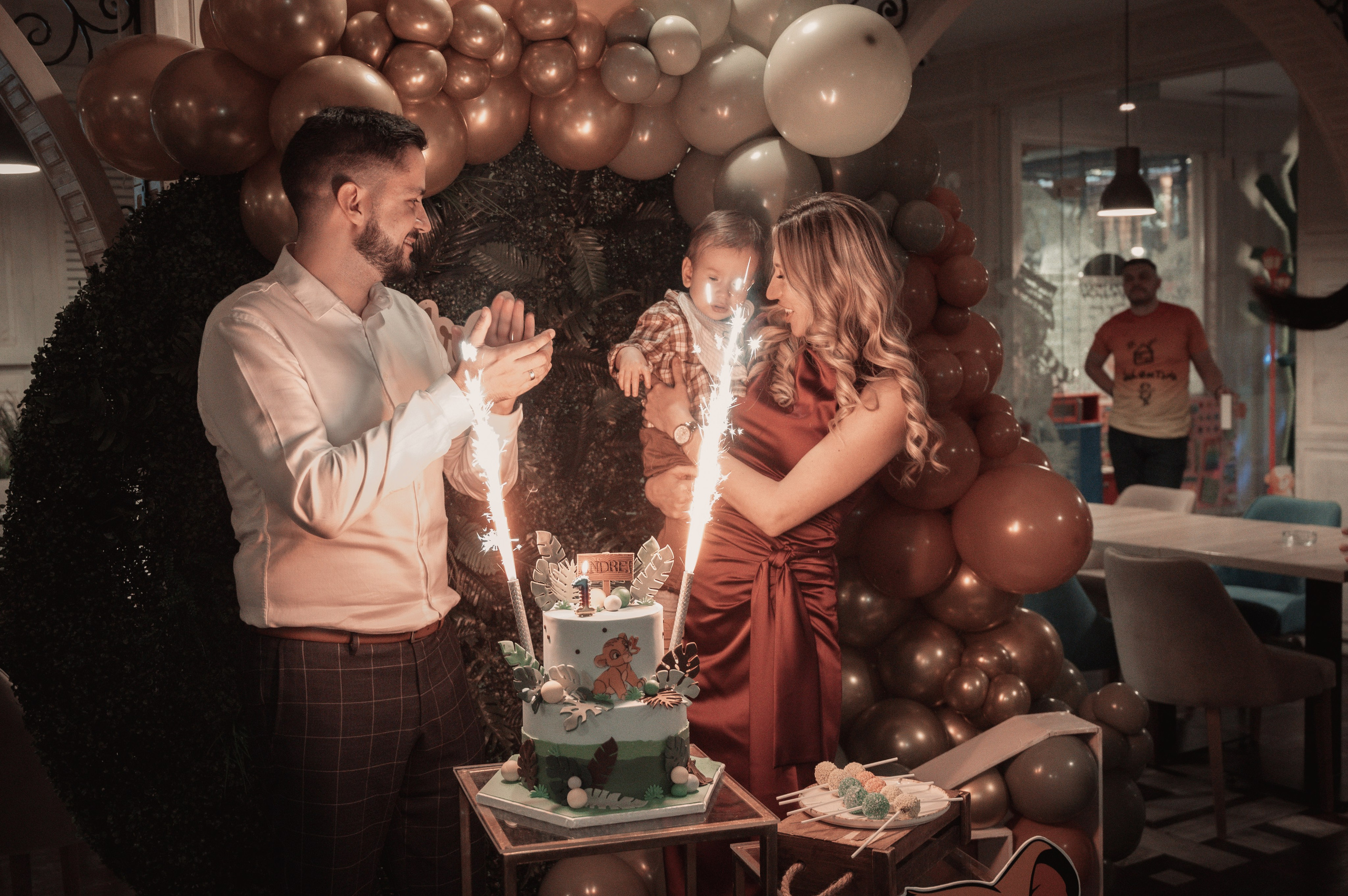 Andrej, krštenje i rođendan. BambinaaPhotography