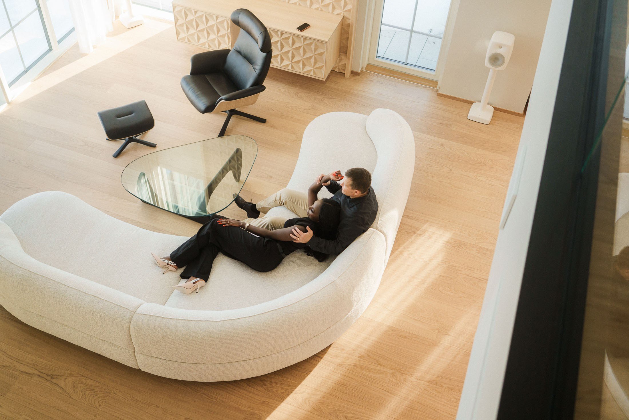 L&M, Kodin lämpöä ja talven taikaa, parikuvaus