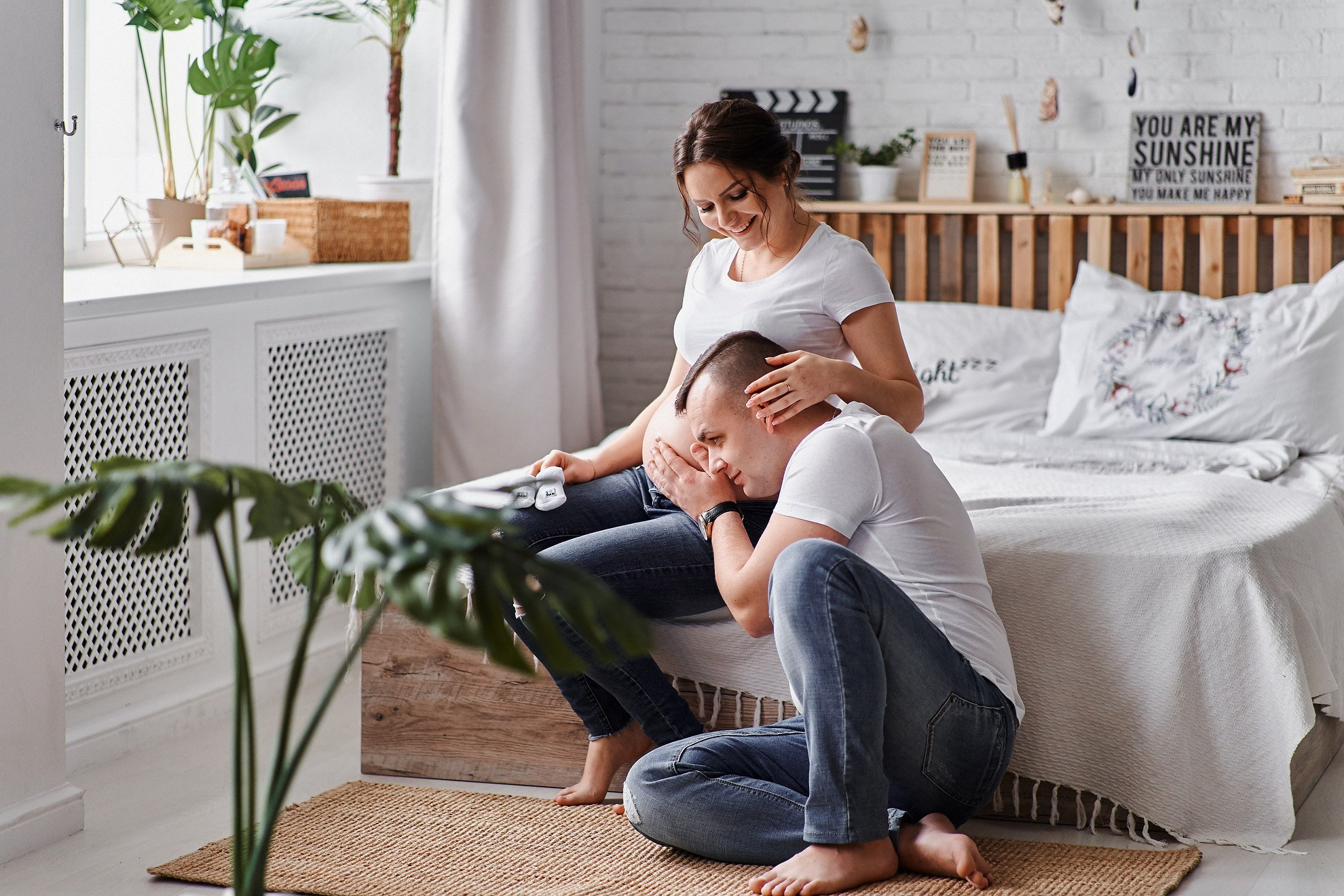 Maternity indoor and studio photoshoot. Professional Wedding and event photographer USA New York