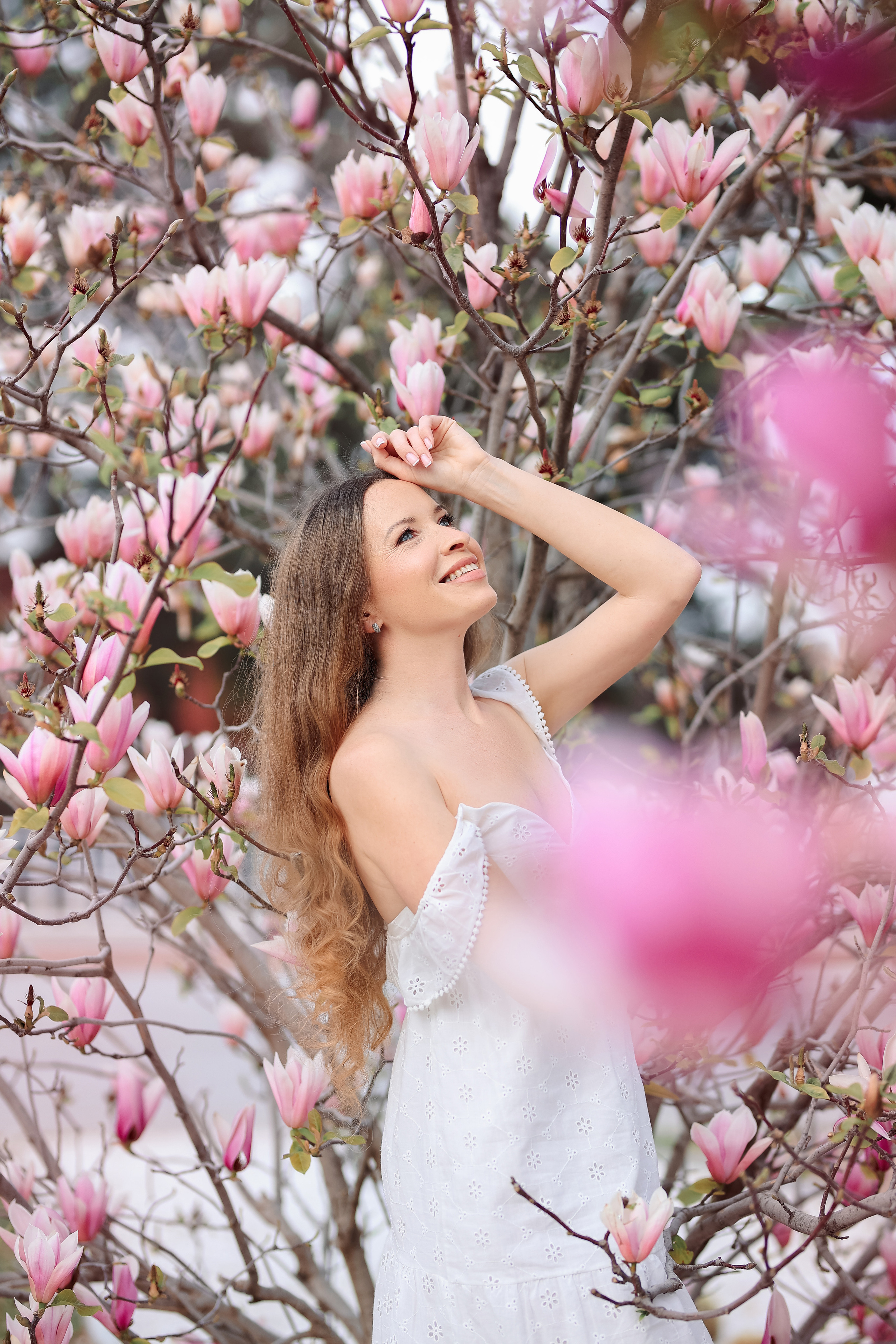 Photoshooting in magnolia. Photographer in Turkey, Antalya, Kemer, Belek, Side, Kas, Fethiye