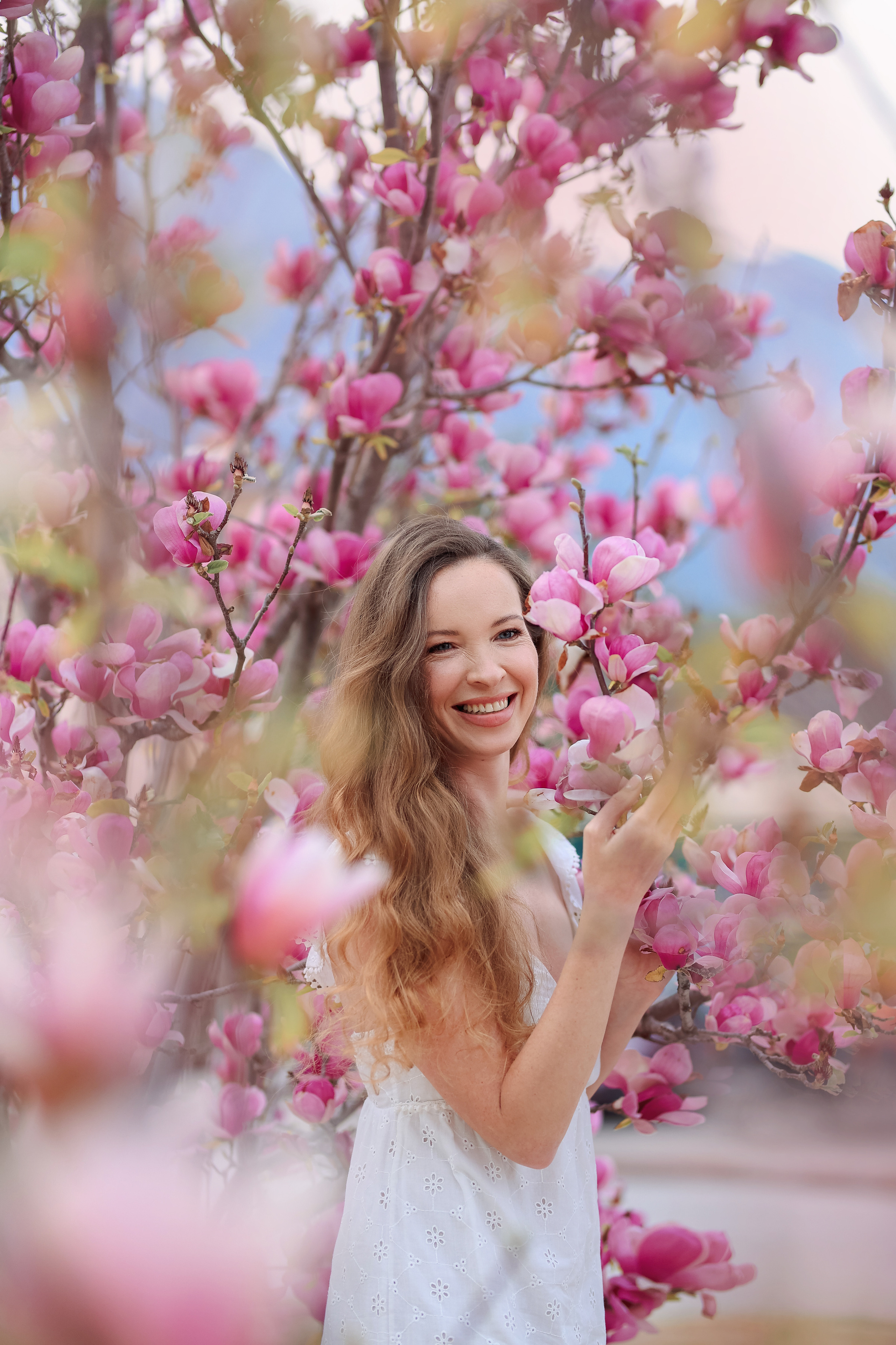 Photoshooting in magnolia. Photographer in Turkey, Antalya, Kemer, Belek, Side, Kas, Fethiye