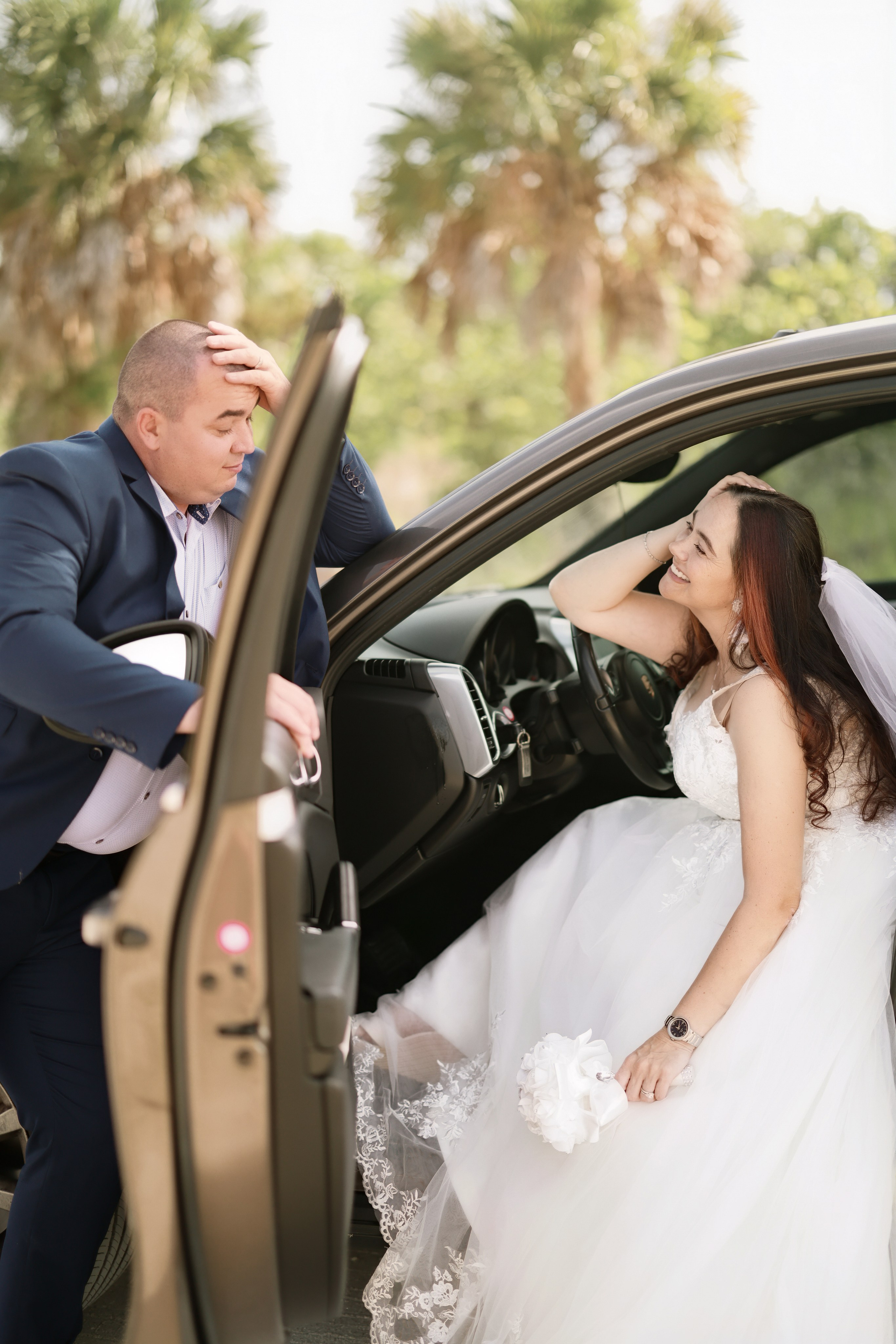Beach Wedding in Englewood, Florida. Wedding and family photographer Olga Belianskaia