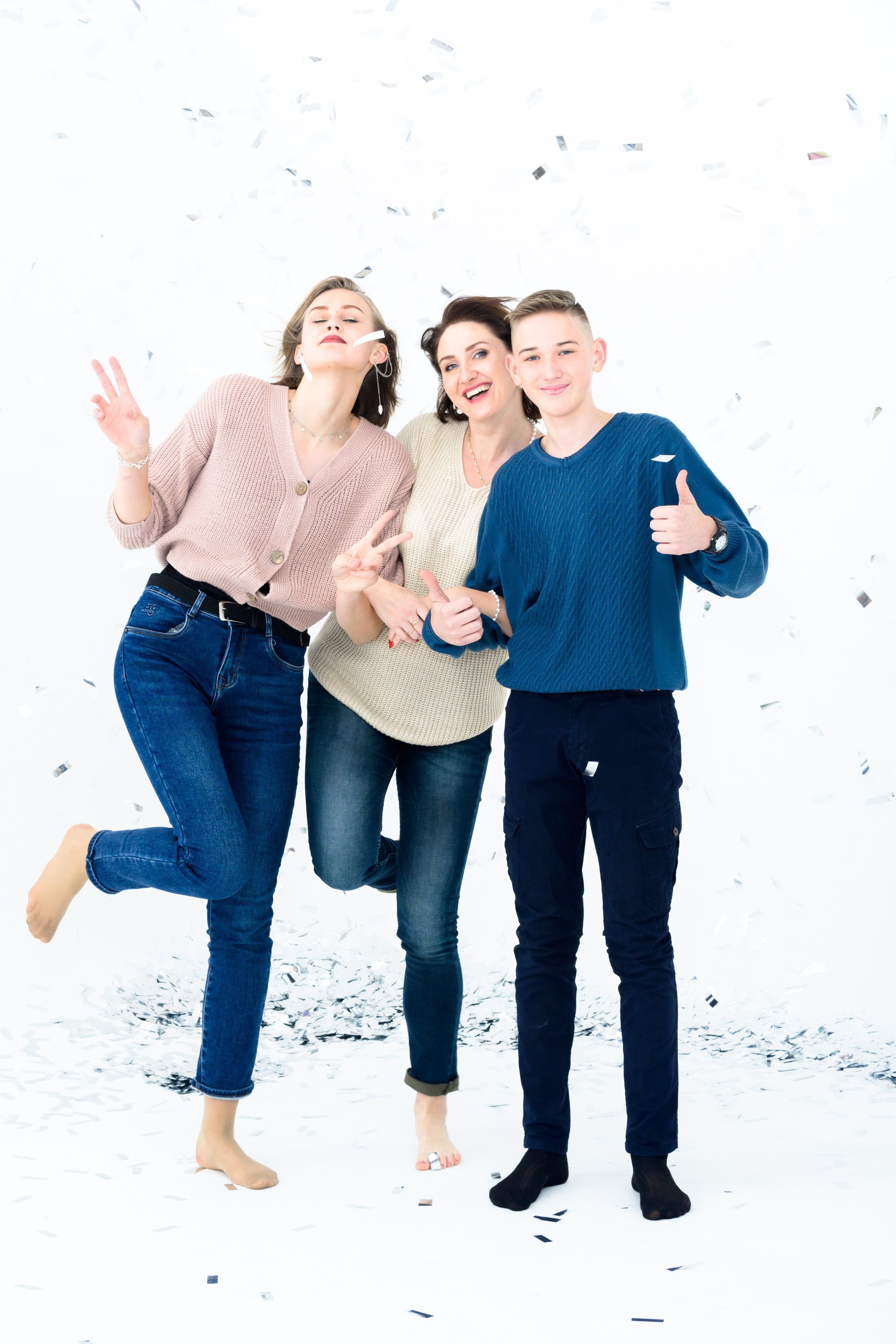 Katya and the family. Fotograf Dmitrii Donets