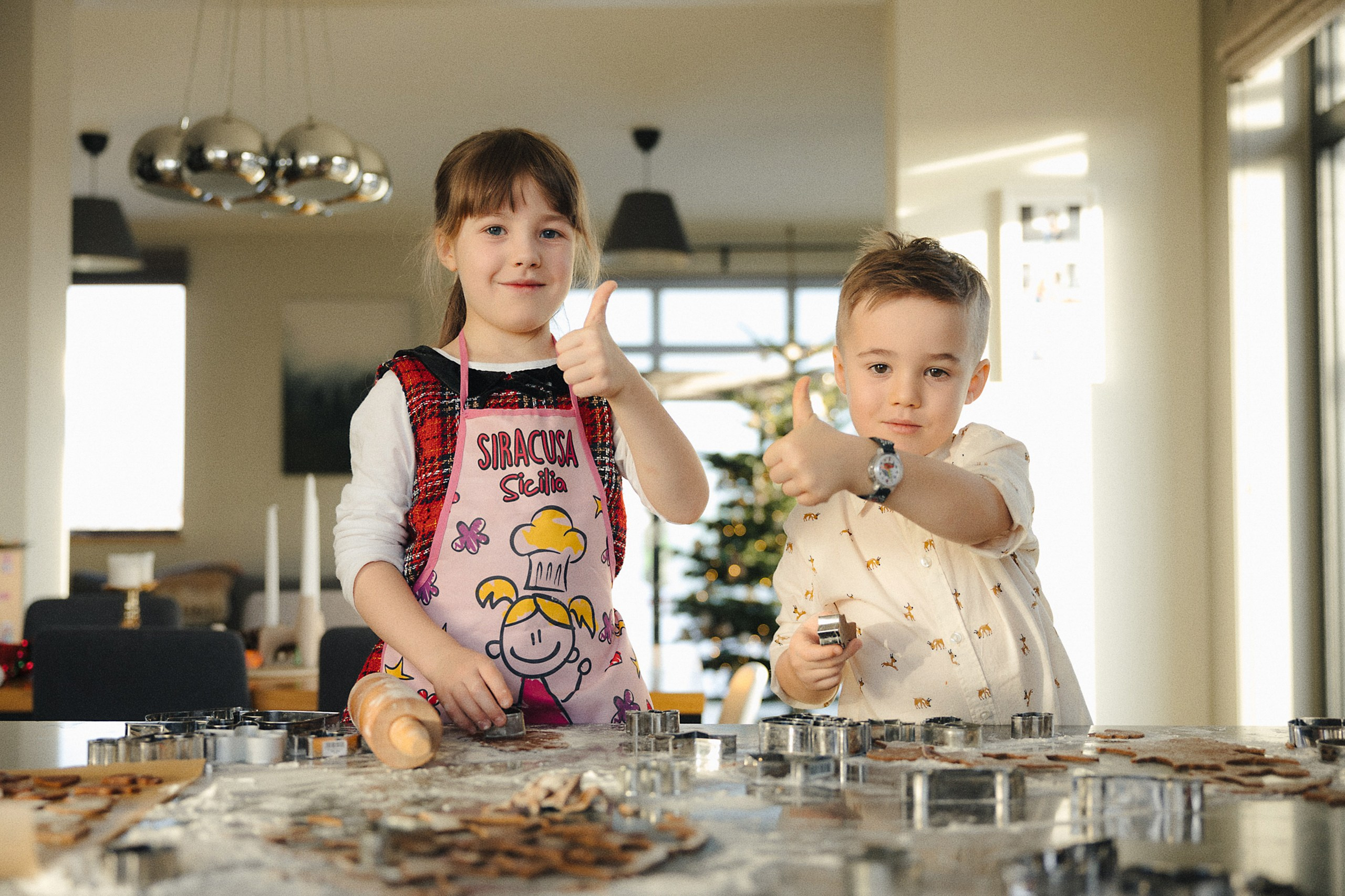 Christmas and New Year photo sessions in Riga, Latvia in studio. Evgeny Timofeyev | Wedding & Content photographer and videographer