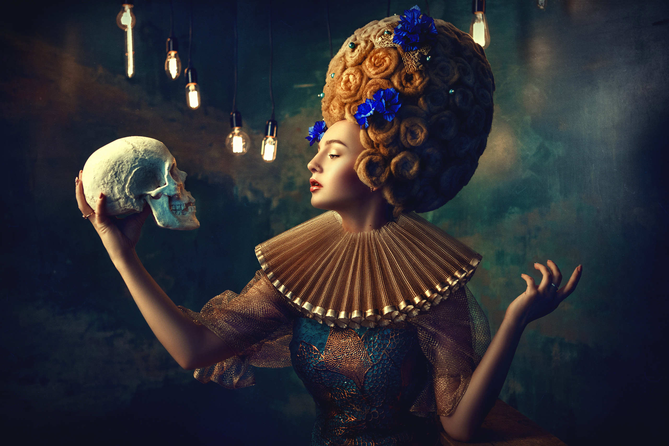 Ms. Hamlet. Fine Art & Portrait Photographer in Warsaw | Katerina Klio