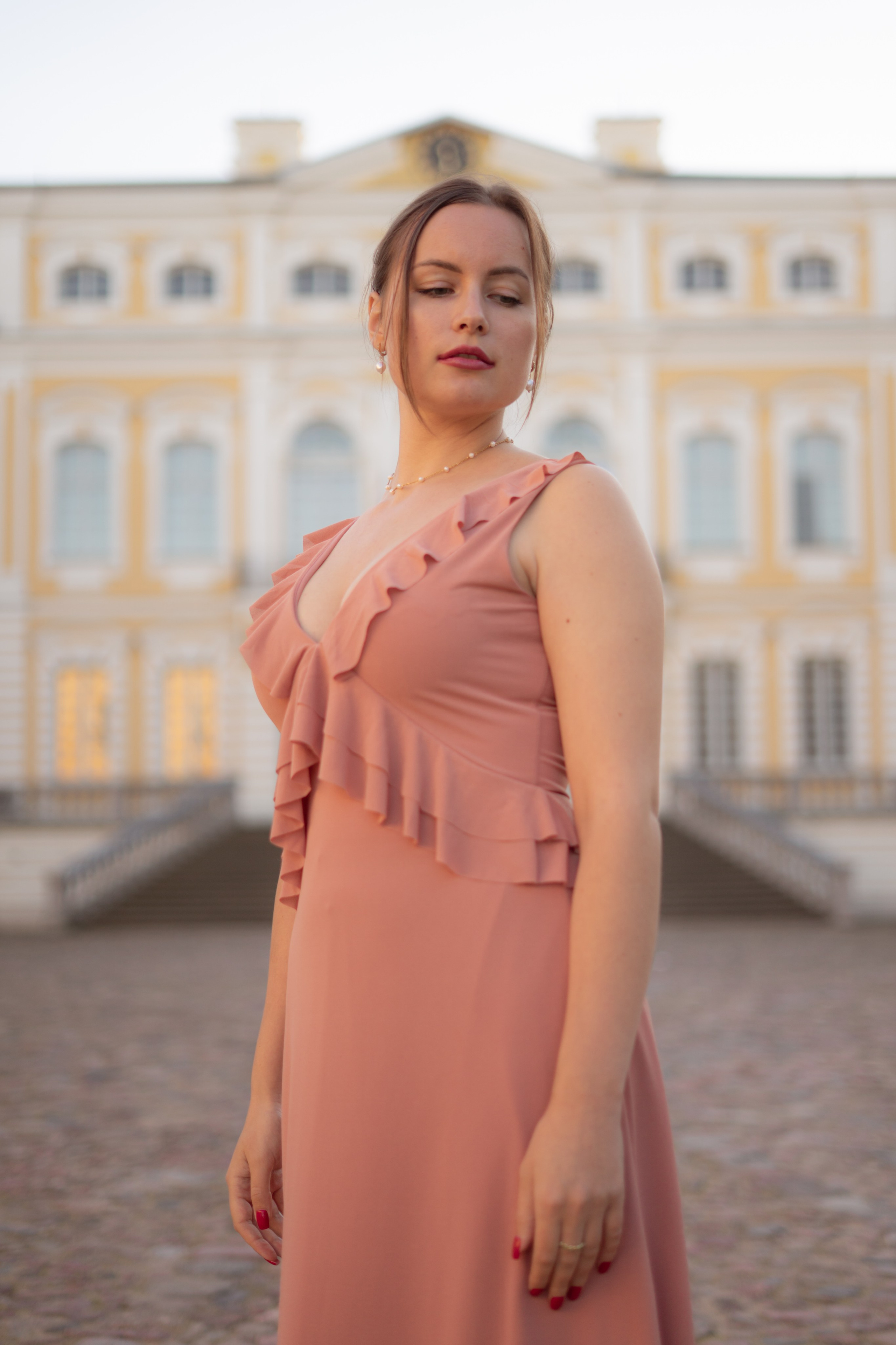 The Timeless Elegance Ft.Liva. Potrait Photography Arjunovision