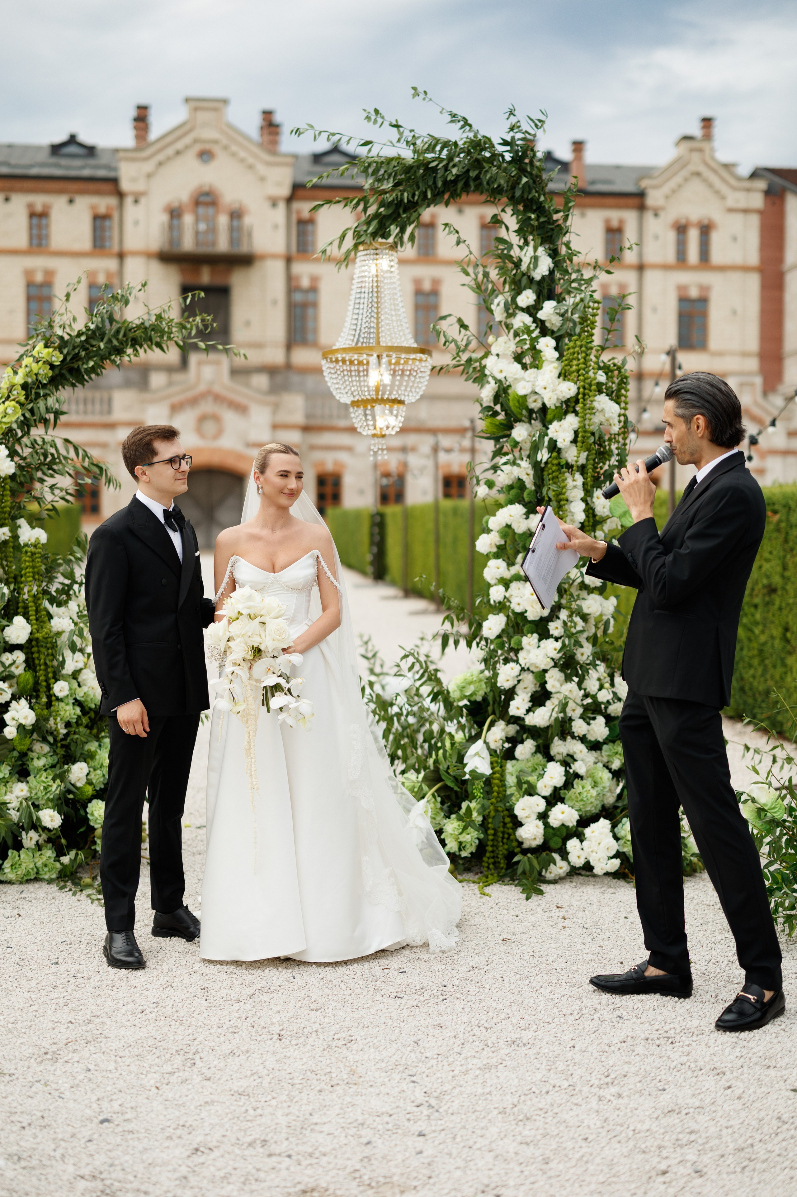 Liveriu & Tatiana | Fotografie de nuntă. Scarlat Photography