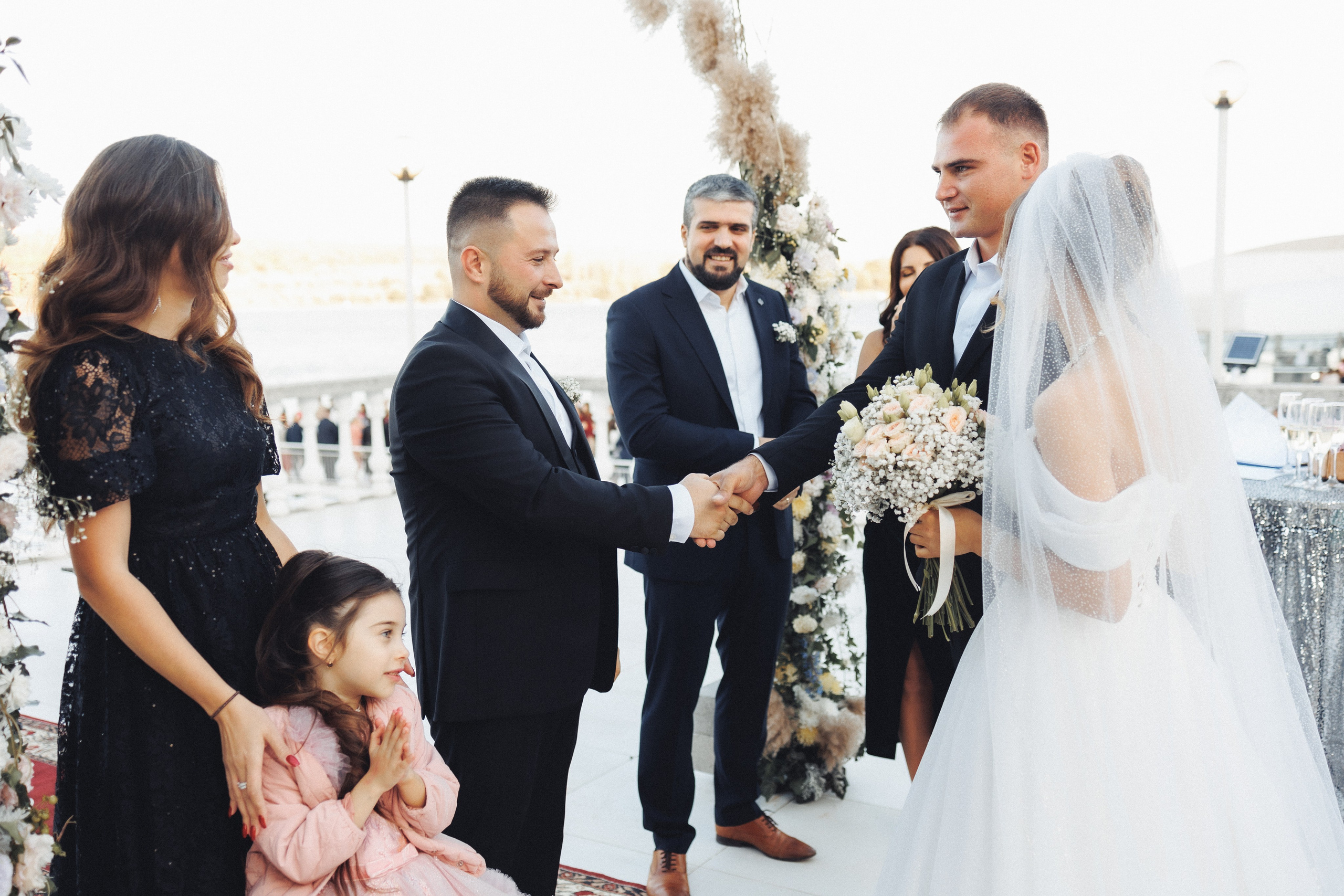 X & S. Fotograful evenimentului tău