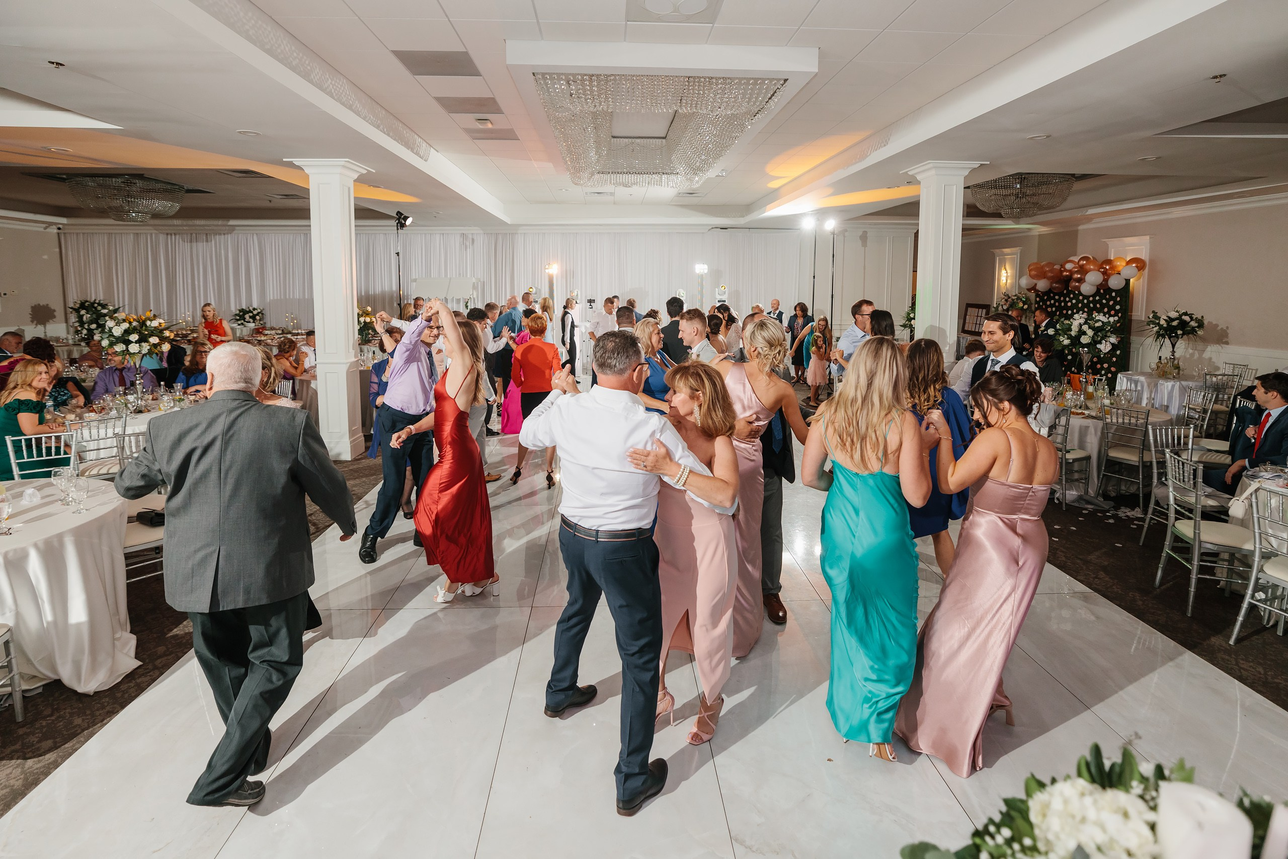 31.08.2024 Wedding. Wedding family event photographer in Chicago Nick Yushevich