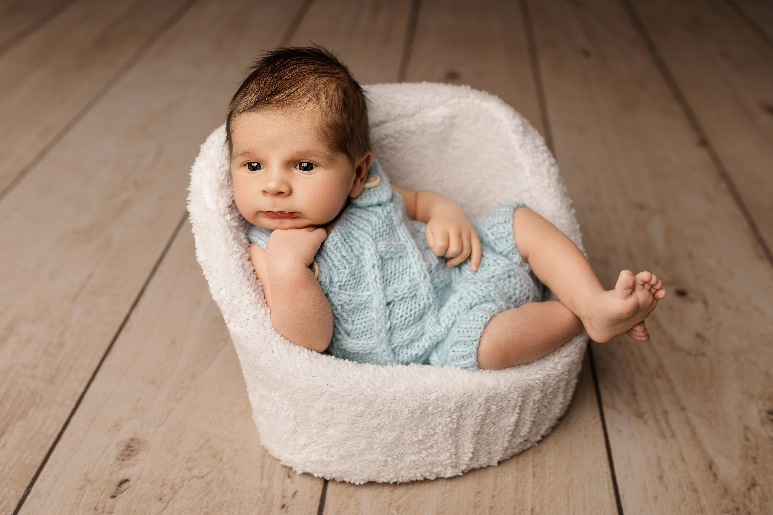 Esu Aleksandra naujagimių ir kudikių fotografė iš Vilniaus