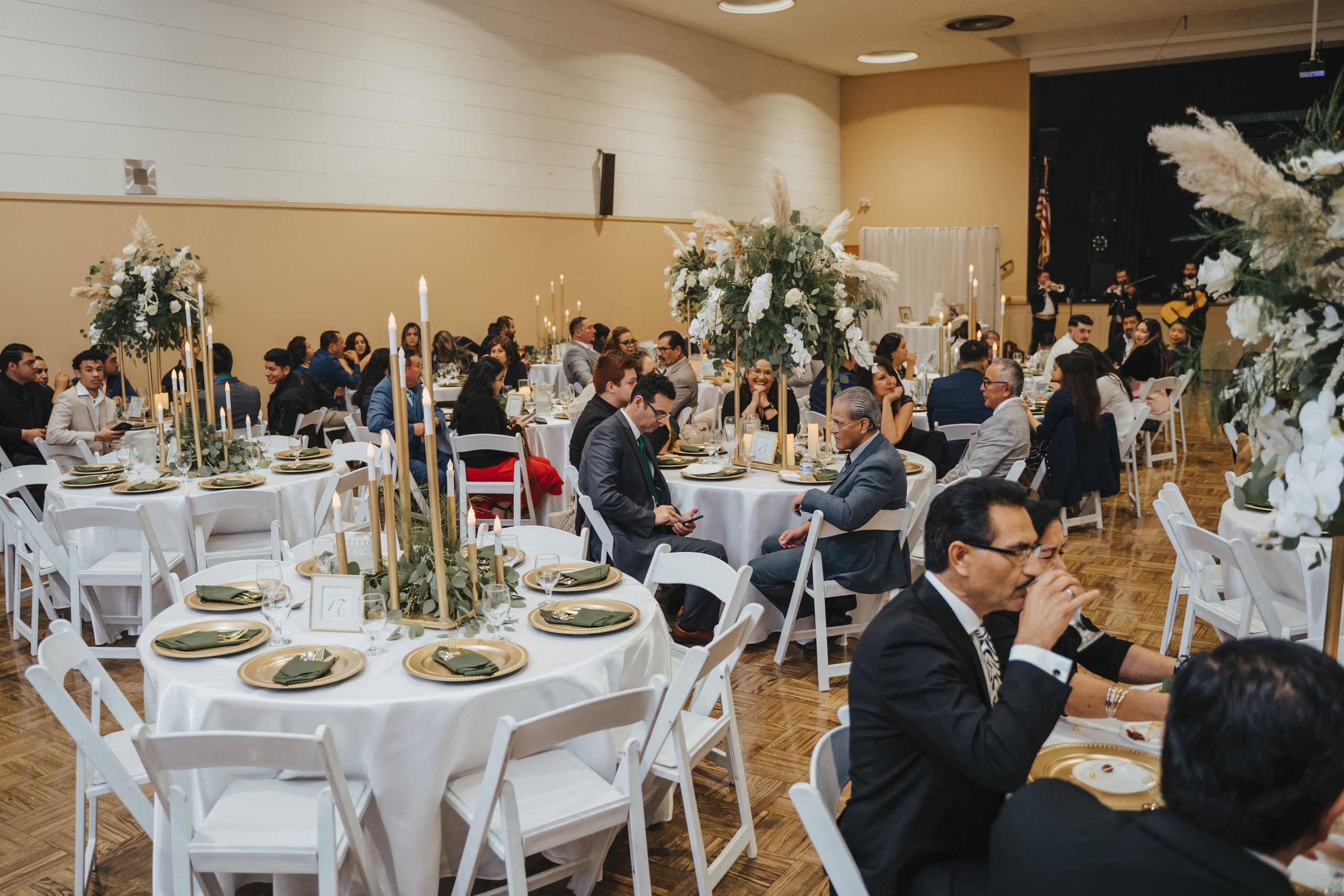 Visalia. Свадебный и семейный фотограф и видеограф в Калифорнии Сан-Франциско и Bay Area