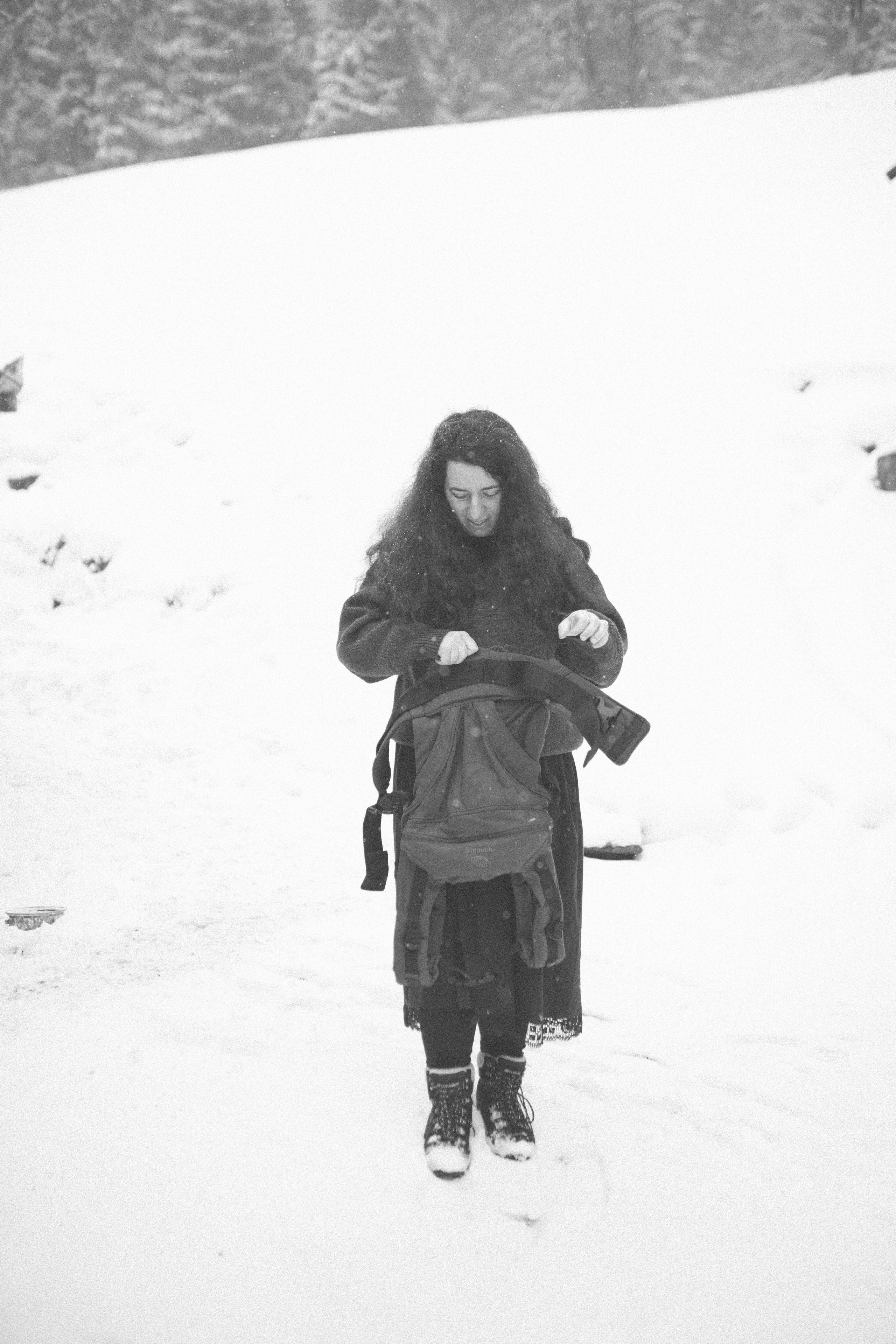 Review Manduca XT: Experiența mea de mamă | Mădălina Beda. Madalina Beda- Artist vizual, fotograf, doula la nastere, consultant babywearing Brasov si in toata tara